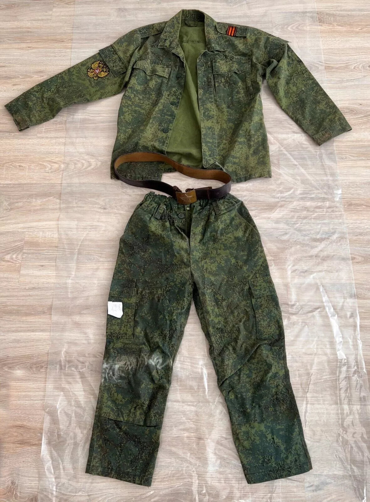 Trophy russian soldier set uniform jacket patch costume pants belt buckle camo military army Russia Ukraine war 2022-2024