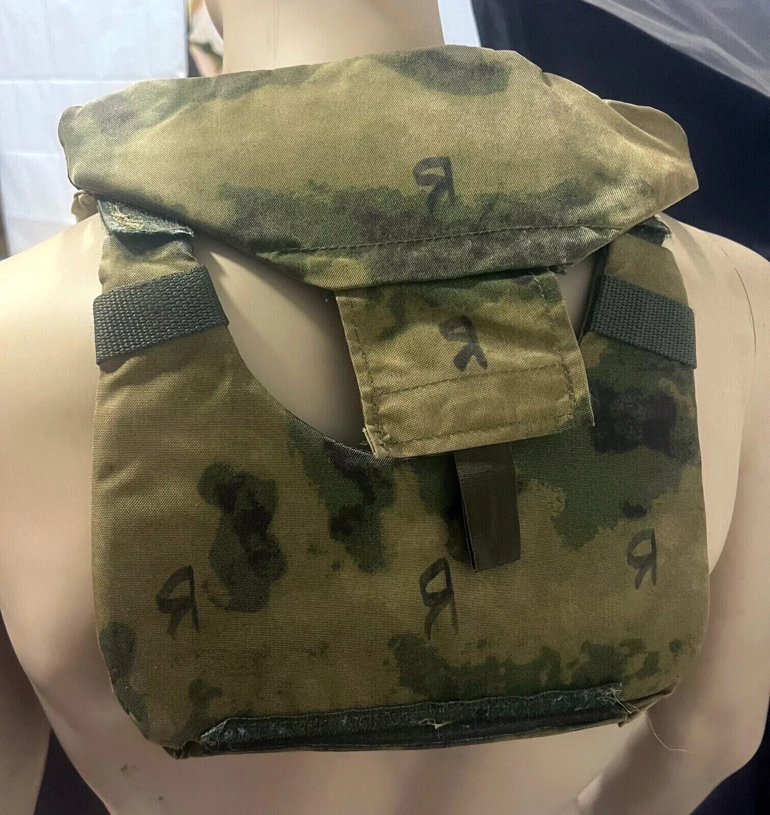 Trophy soldier set ammunition uniform Kadyrovite Chechen jacket vest neck protection patch uniform camo russian russia military army Ukraine war 2022-2024 rare