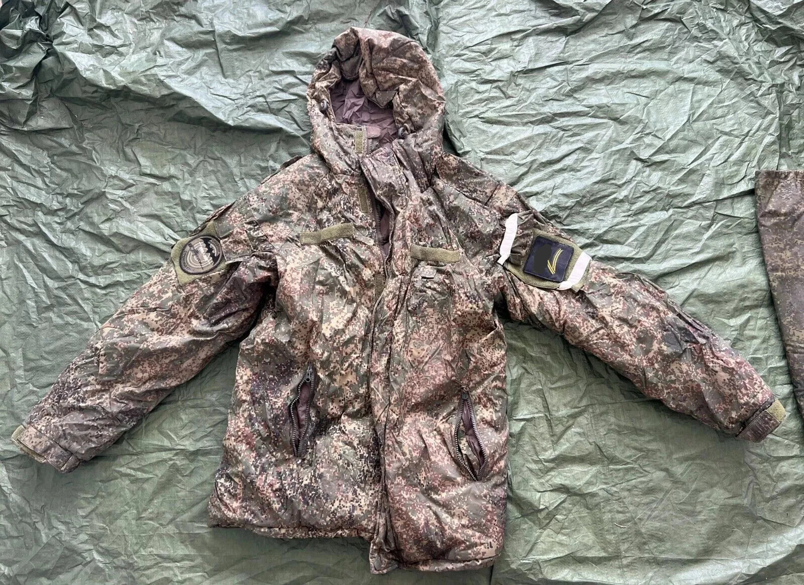 Trophy uniform sniper winter jacket bag patch camo russian russia military army Ukraine war 2022-2024