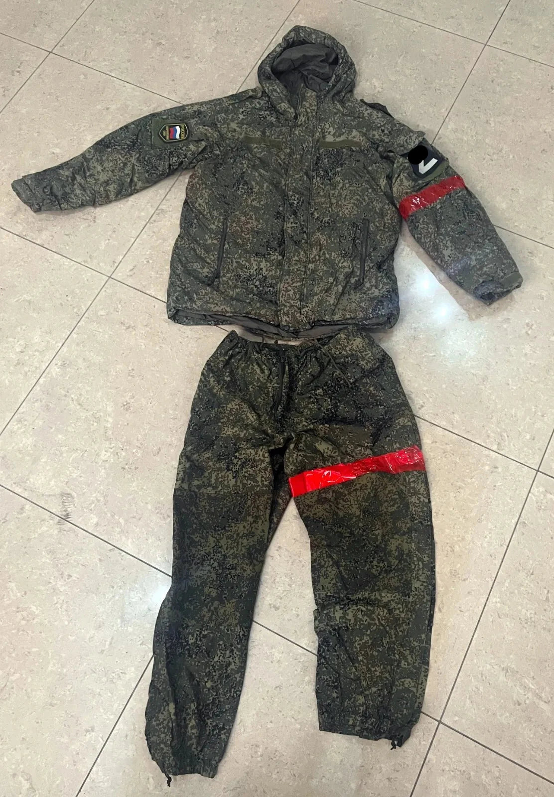 Trophy set russian soldier uniform winter jacket patch pants camo EMR russia military army Ukraine war 2022-2024
