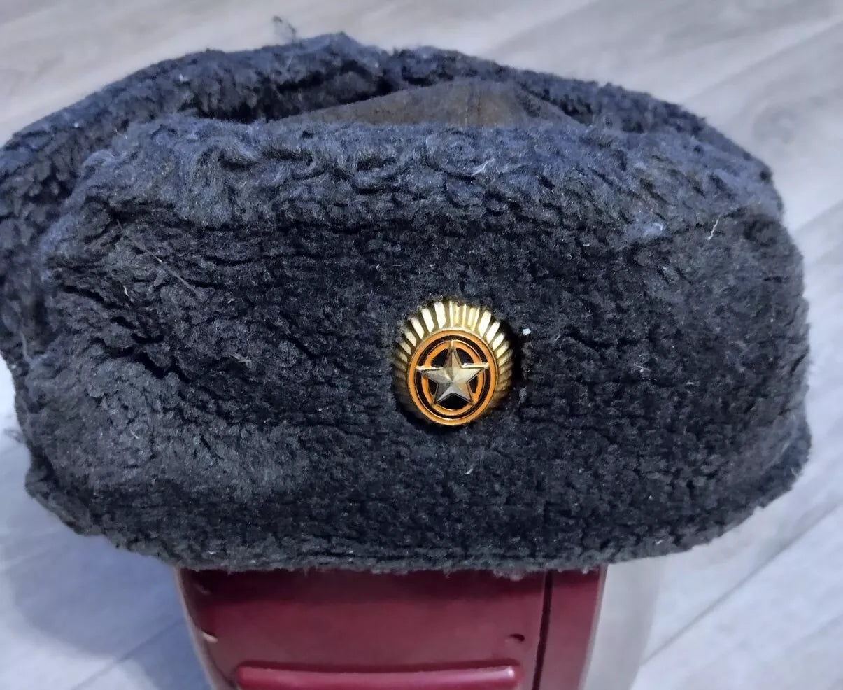 Trophy russian soldier winter cap-ear hat ushanka uniform russia military army Russia Ukraine war 2022-2024 #2