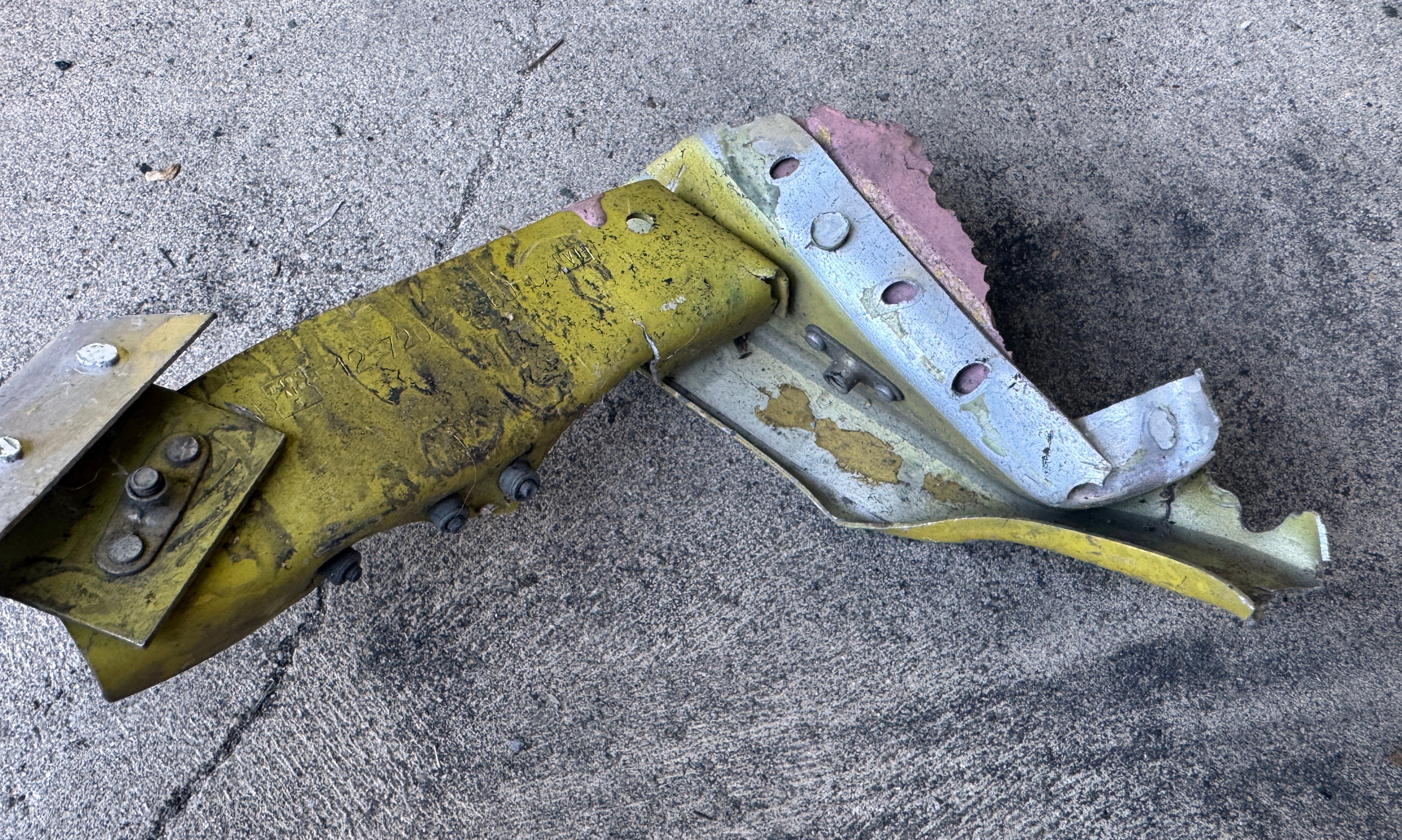 Trophy part of the front-line supersonic fighter-bomber SU 34 russian shot down aviation russia Ukraine war #264