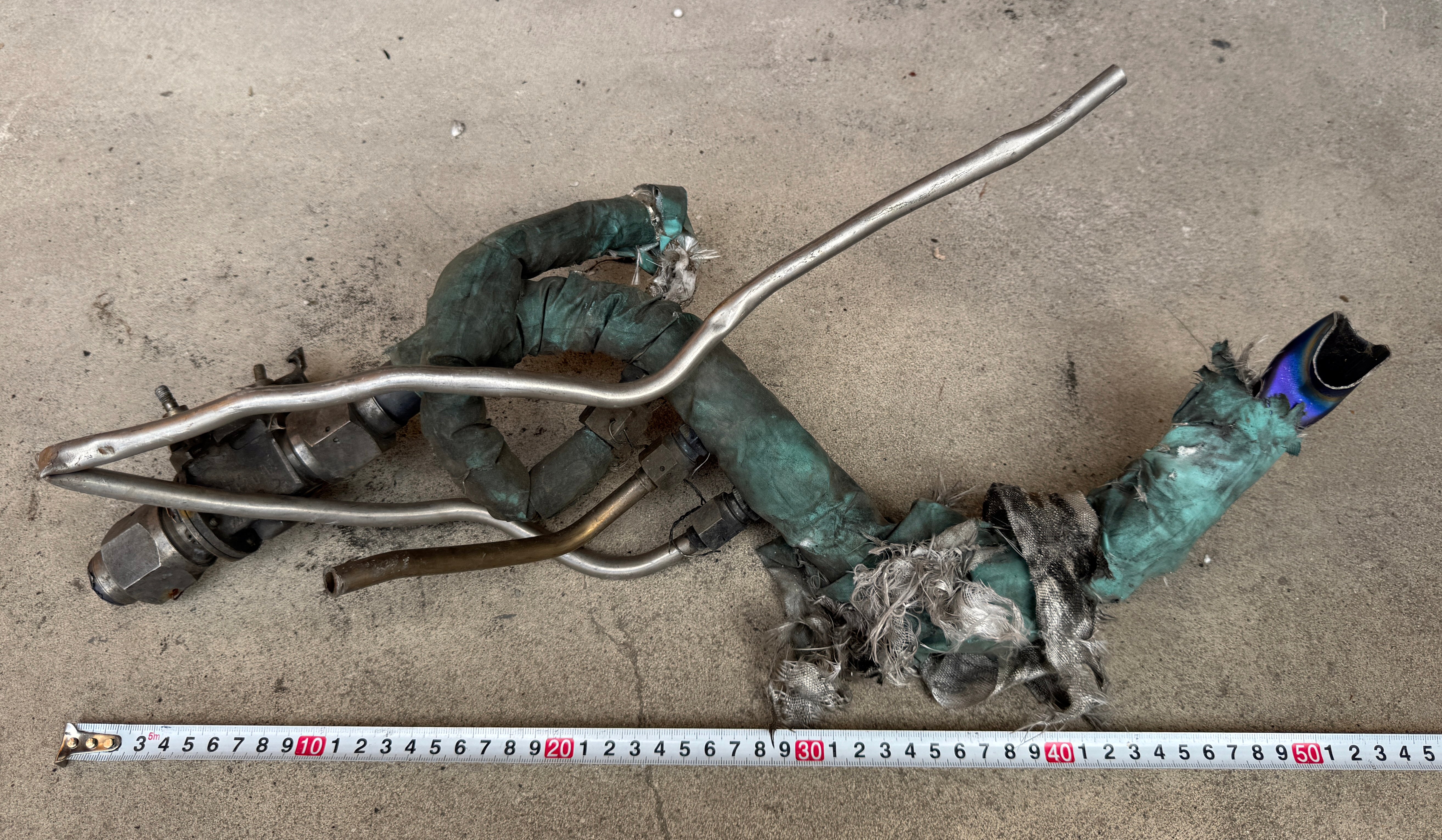 Trophy part of the air conditioning system supersonic fighter-bomber SU 34 russian shot down aviation russia Ukraine war #296