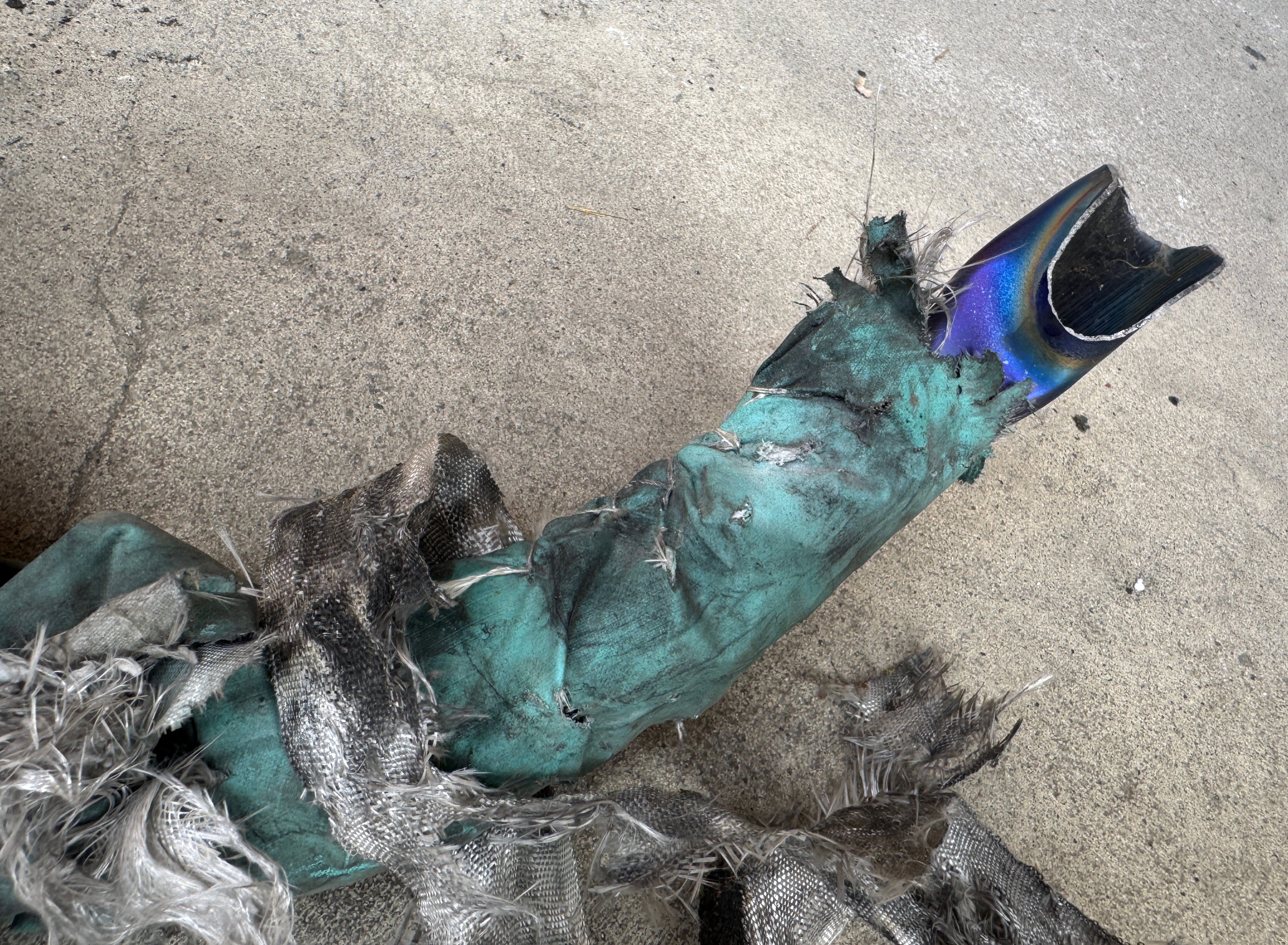 Trophy part of the air conditioning system supersonic fighter-bomber SU 34 russian shot down aviation russia Ukraine war #296