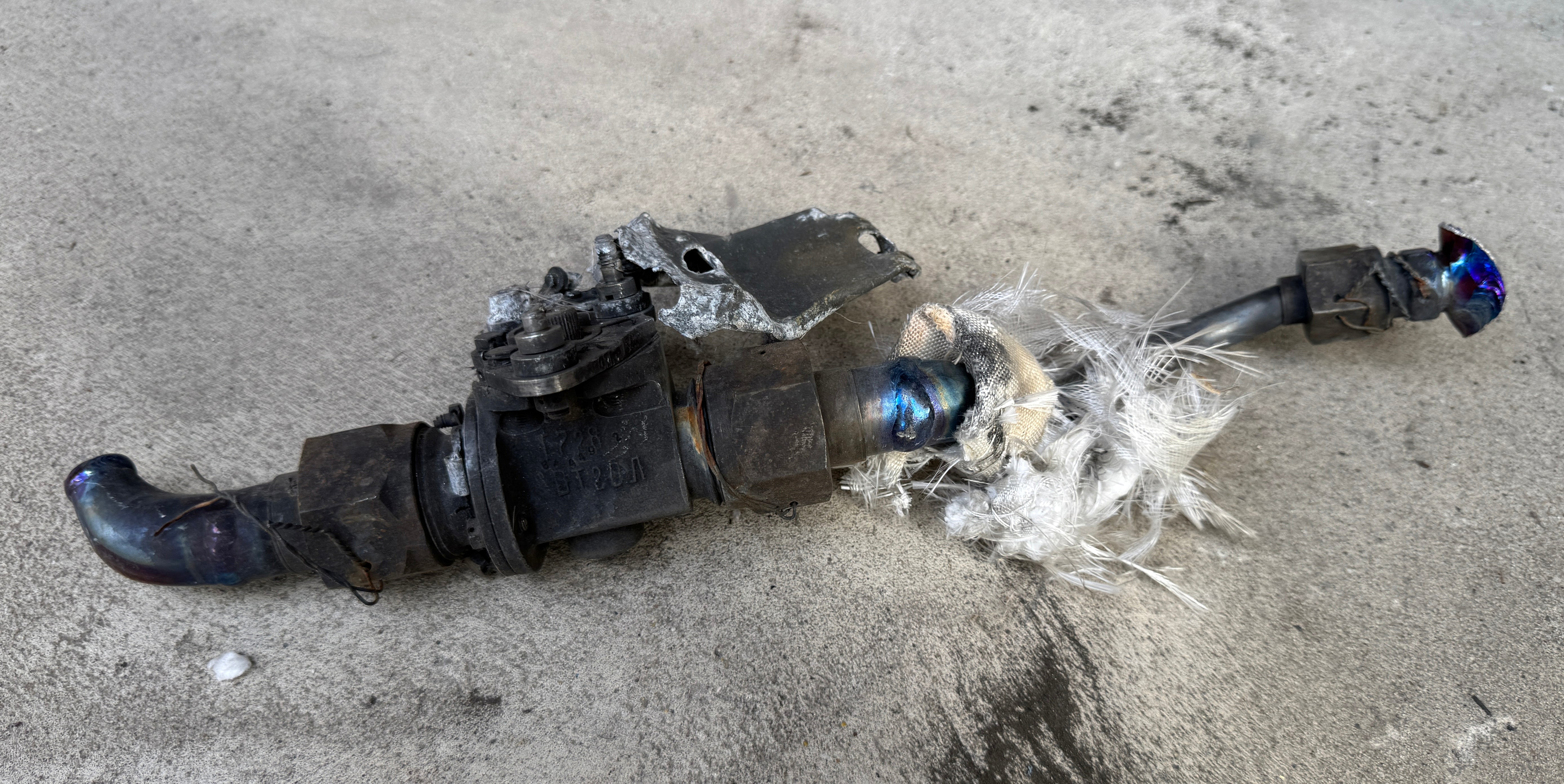 Trophy part of the air conditioning system supersonic fighter-bomber SU 34 russian shot down aviation russia Ukraine war #304