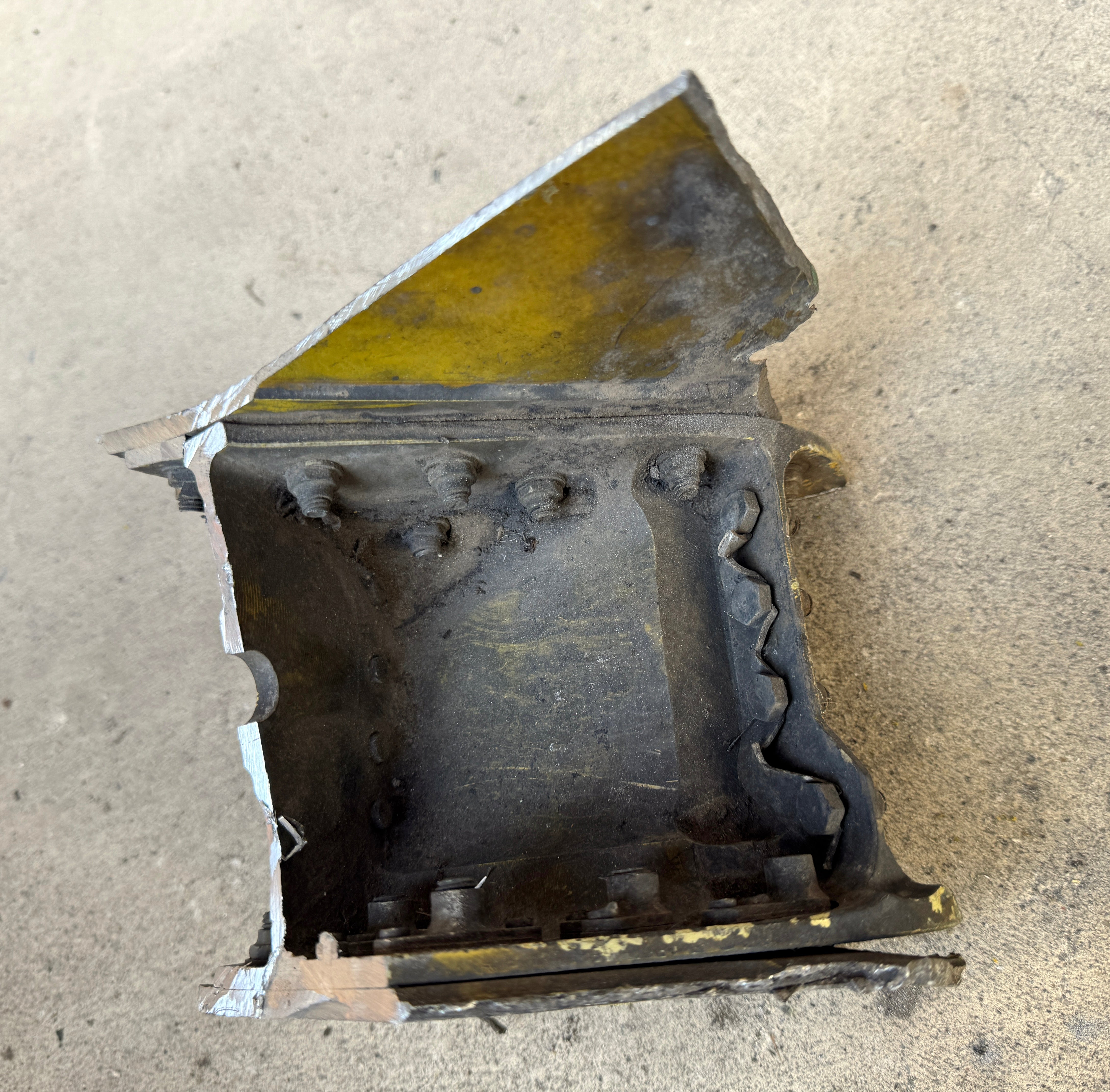 Trophy part of the wing supersonic fighter-bomber SU 34 russian shot down aviation russia Ukraine war #368