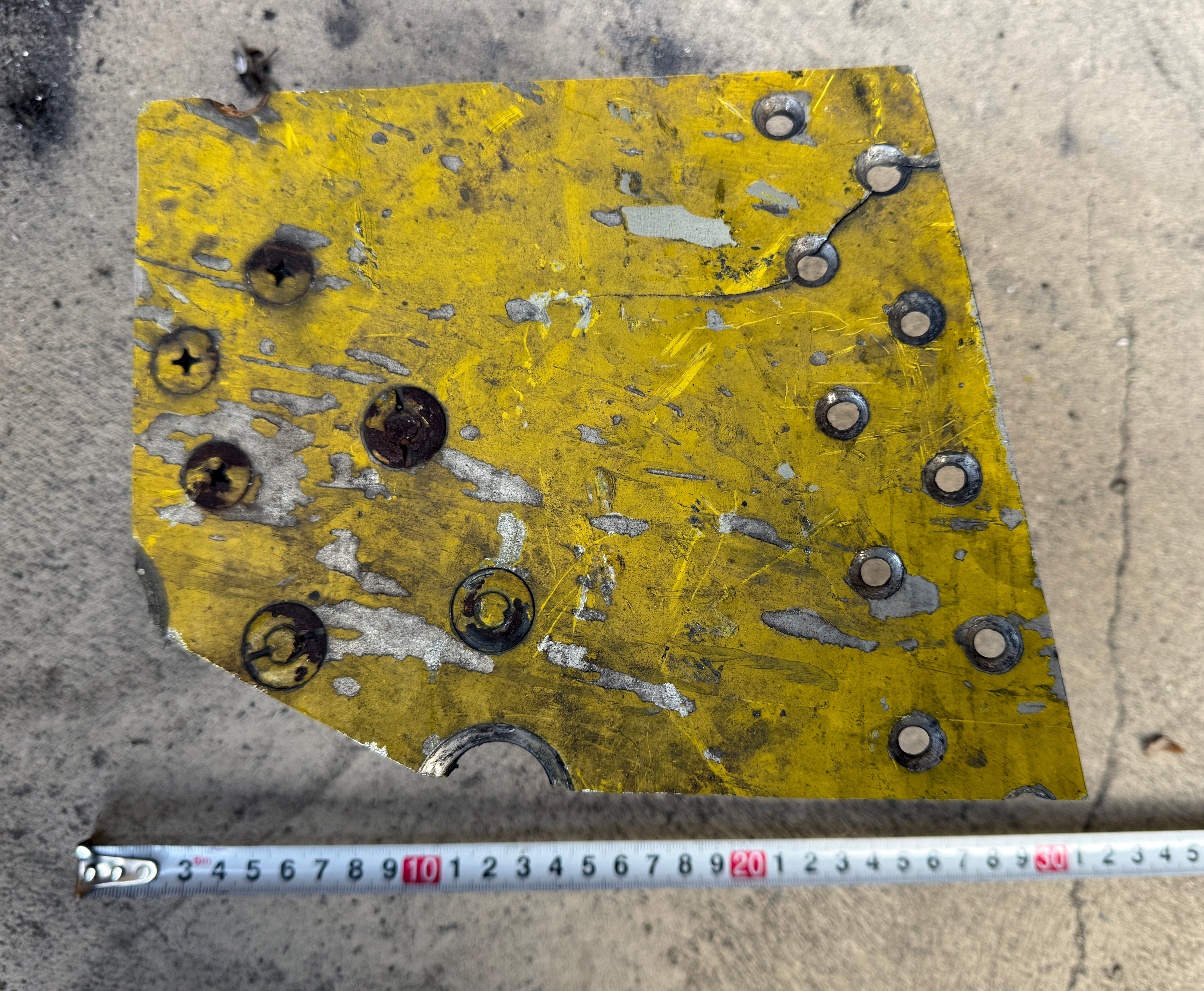 Trophy part of the wing supersonic fighter-bomber SU 34 russian shot down aviation russia Ukraine war #371