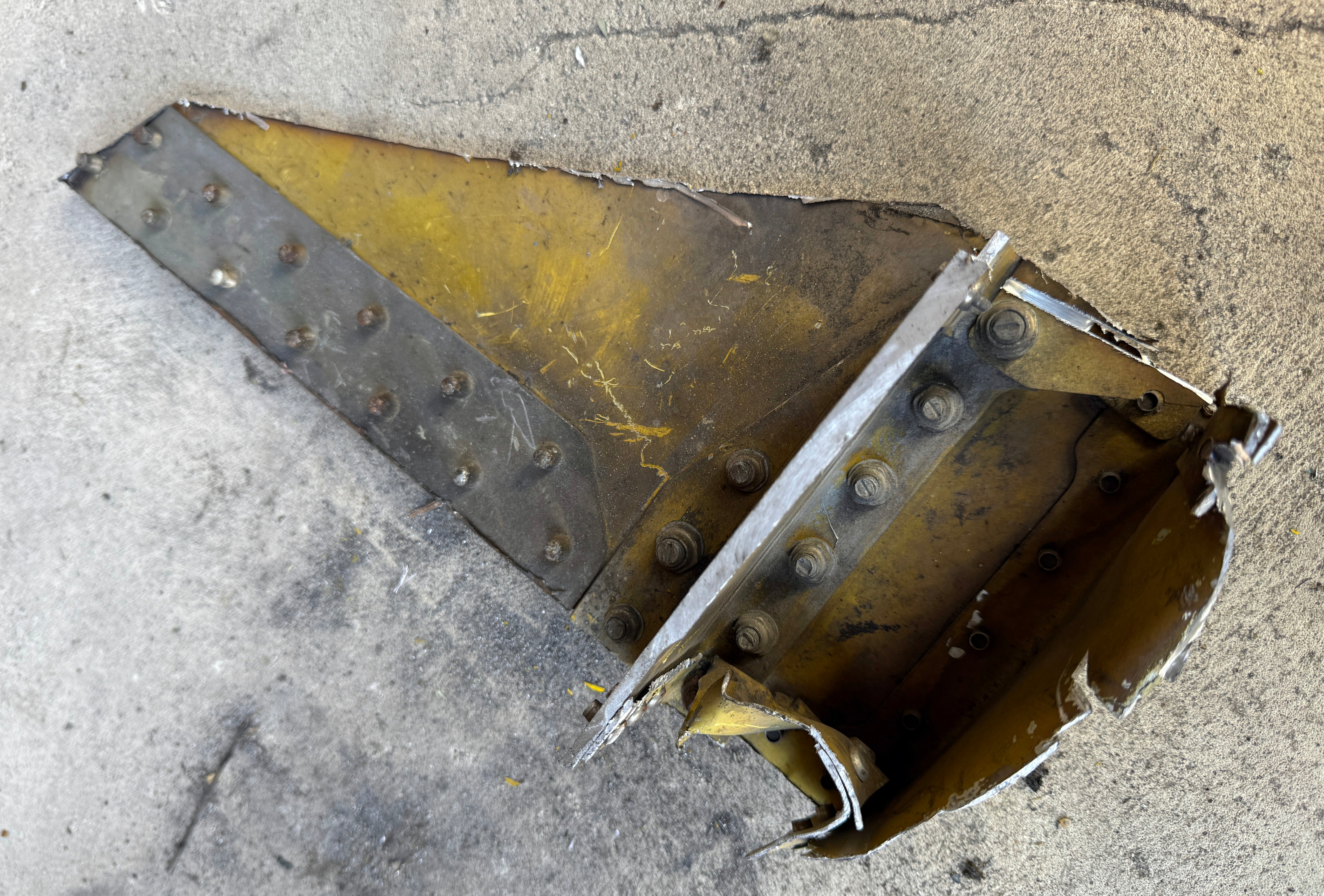 Trophy part of the wing supersonic fighter-bomber SU 34 russian shot down aviation russia Ukraine war #374