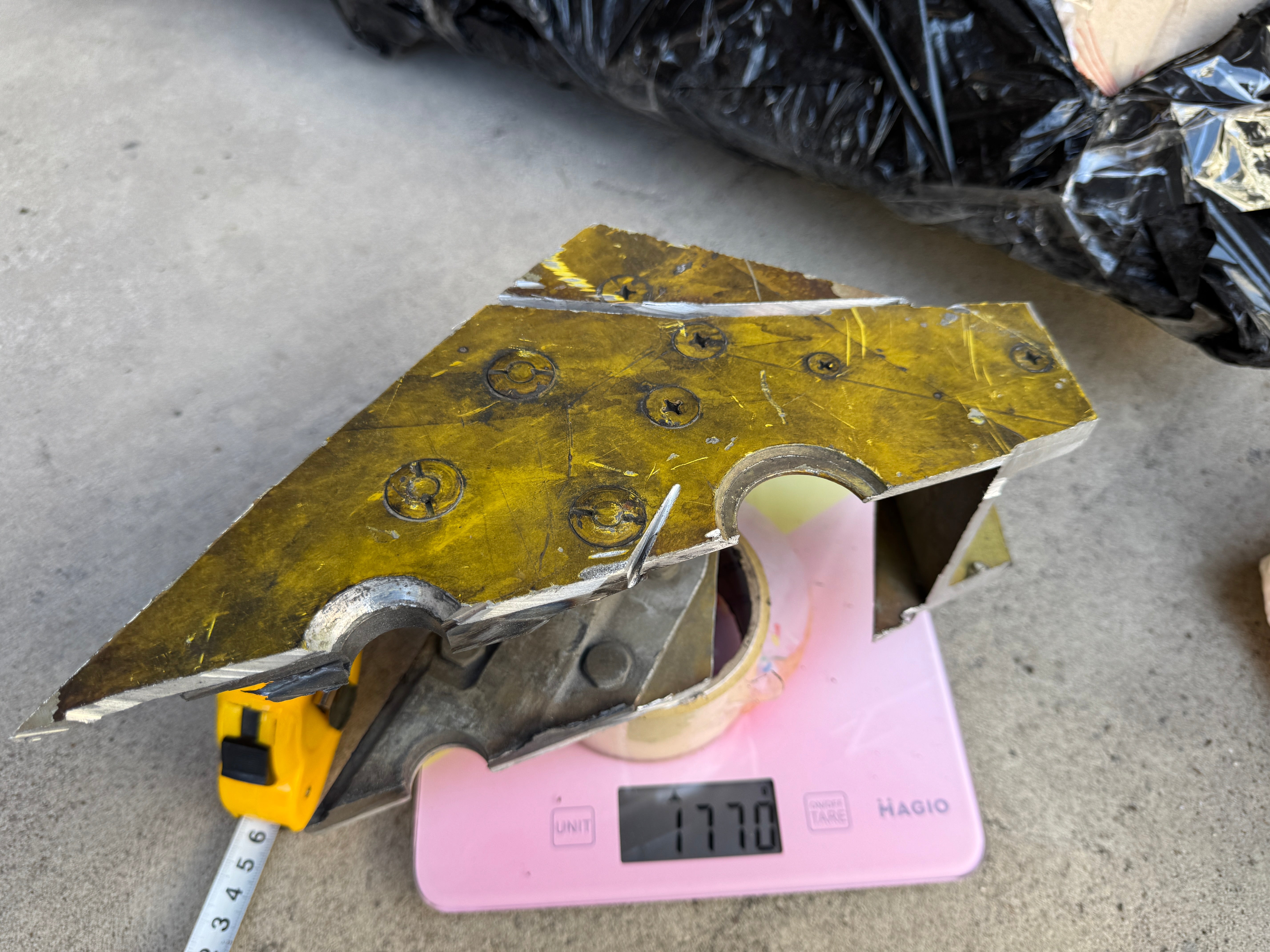 Trophy part of the wing supersonic fighter-bomber SU 34 russian shot down aviation russia Ukraine war #375