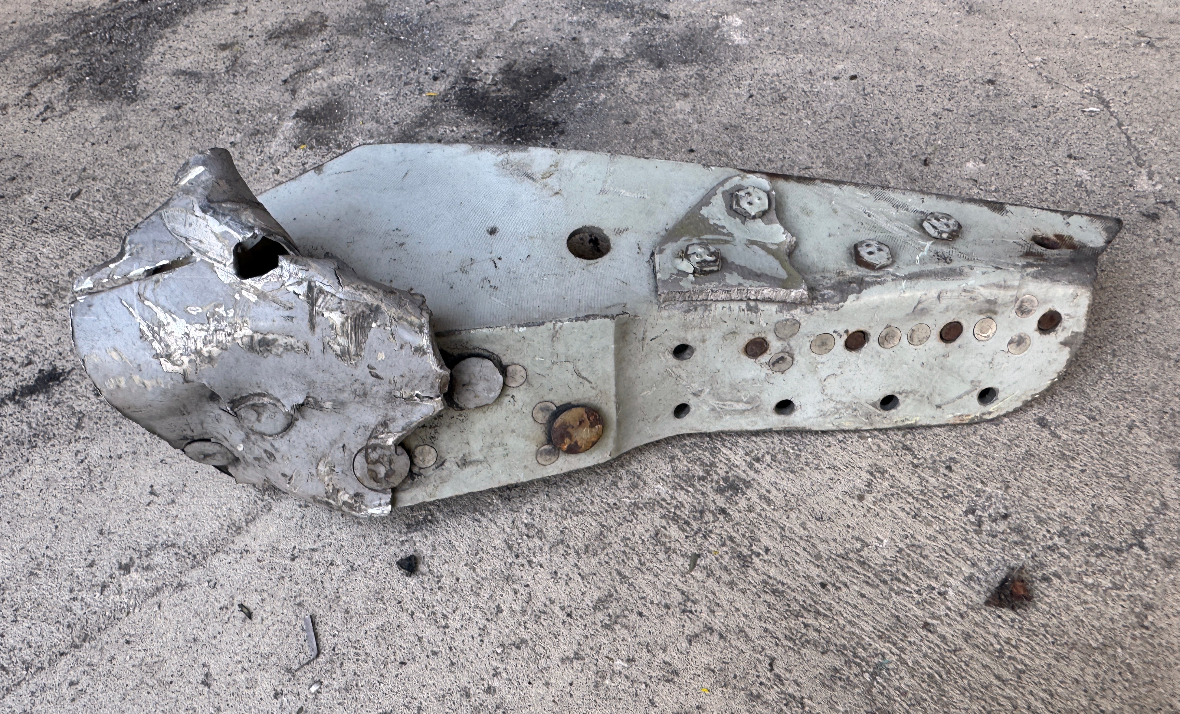 Trophy part of wing mechanism supersonic fighter-bomber SU 34 russian shot down aviation russia Ukraine war #338