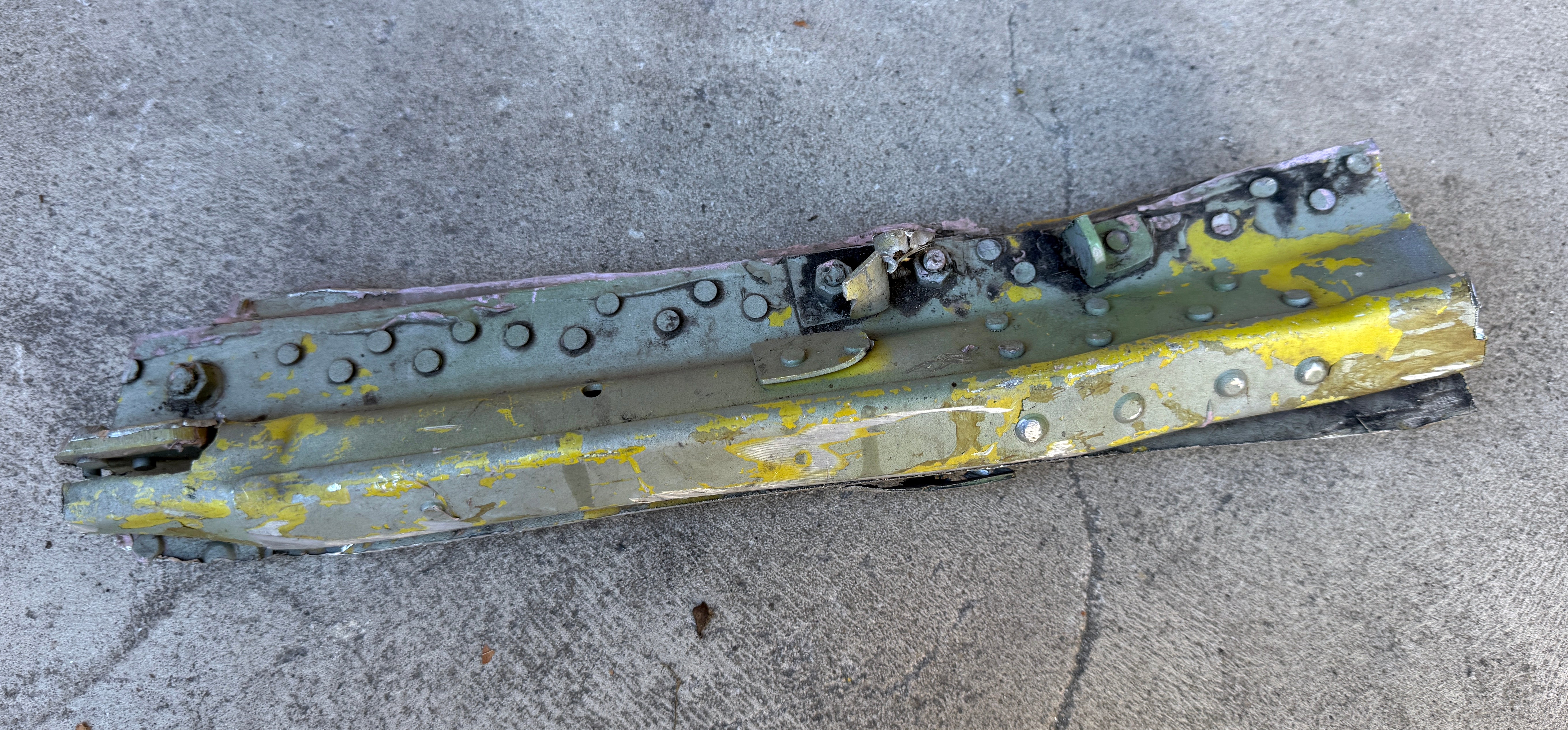 Trophy part of the front-line supersonic fighter-bomber SU 34 russian shot down aviation russia Ukraine war #385