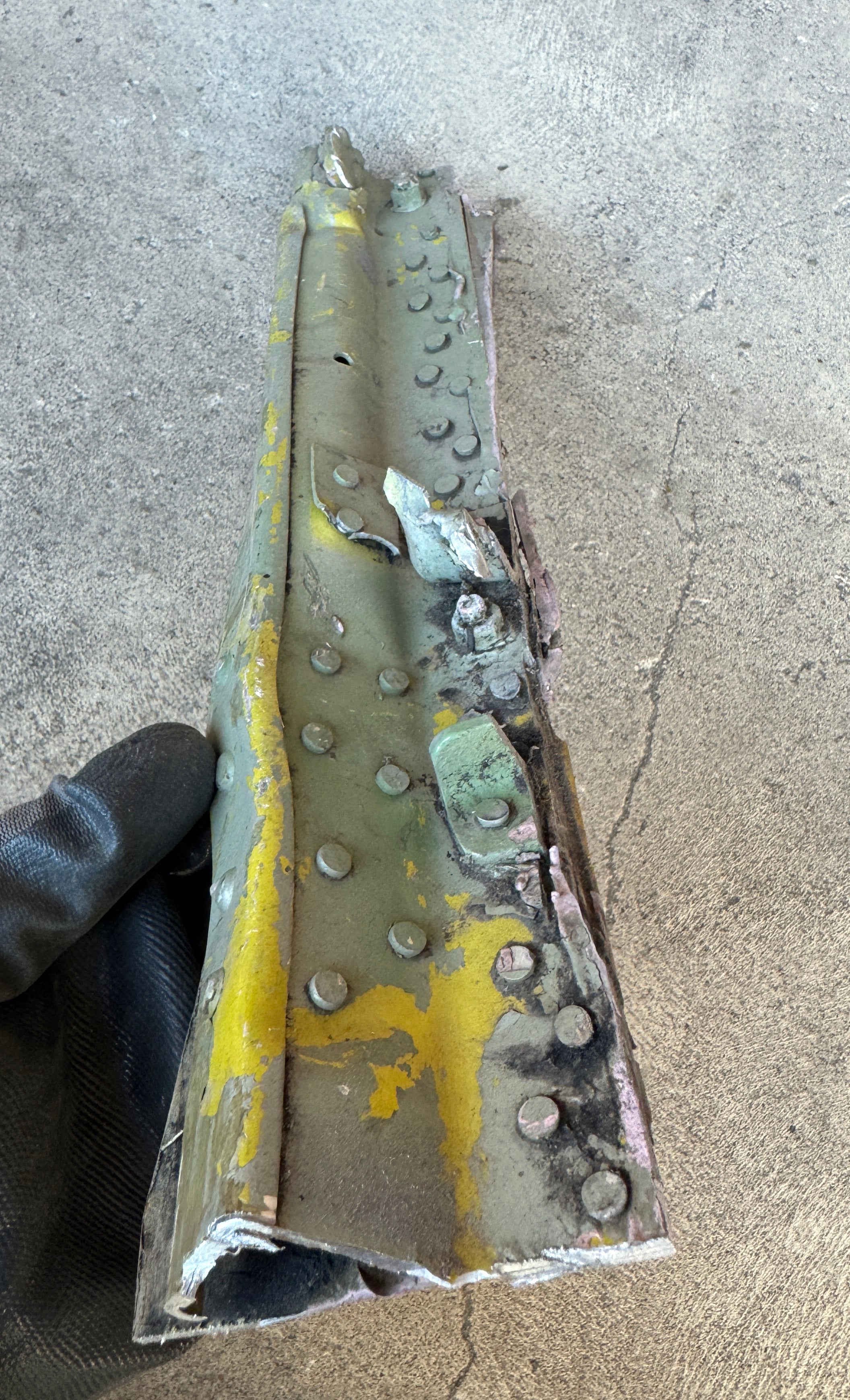 Trophy part of the front-line supersonic fighter-bomber SU 34 russian shot down aviation russia Ukraine war #385