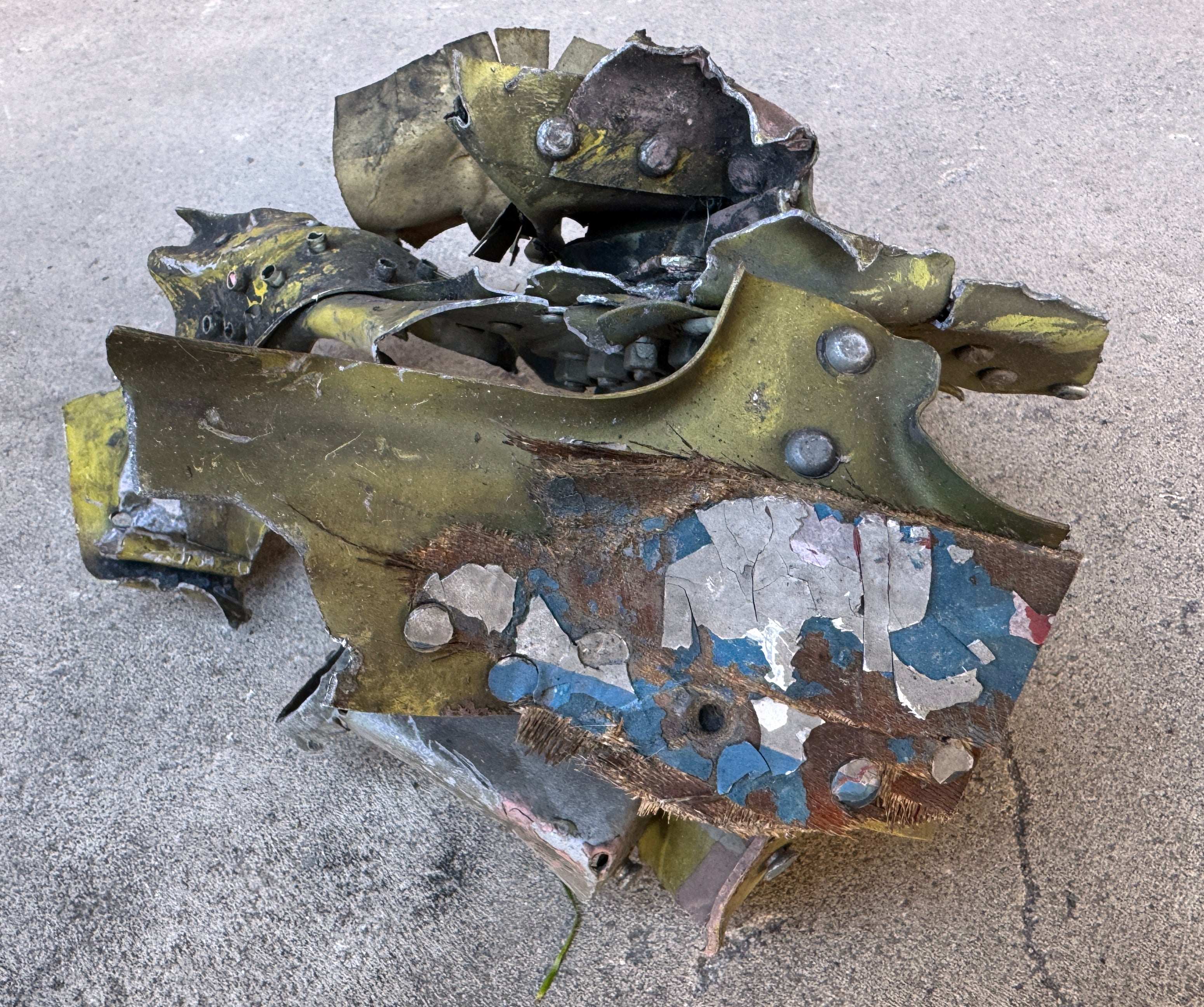 Trophy part of the front-line supersonic fighter-bomber SU 34 russian shot down aviation russia Ukraine war #386