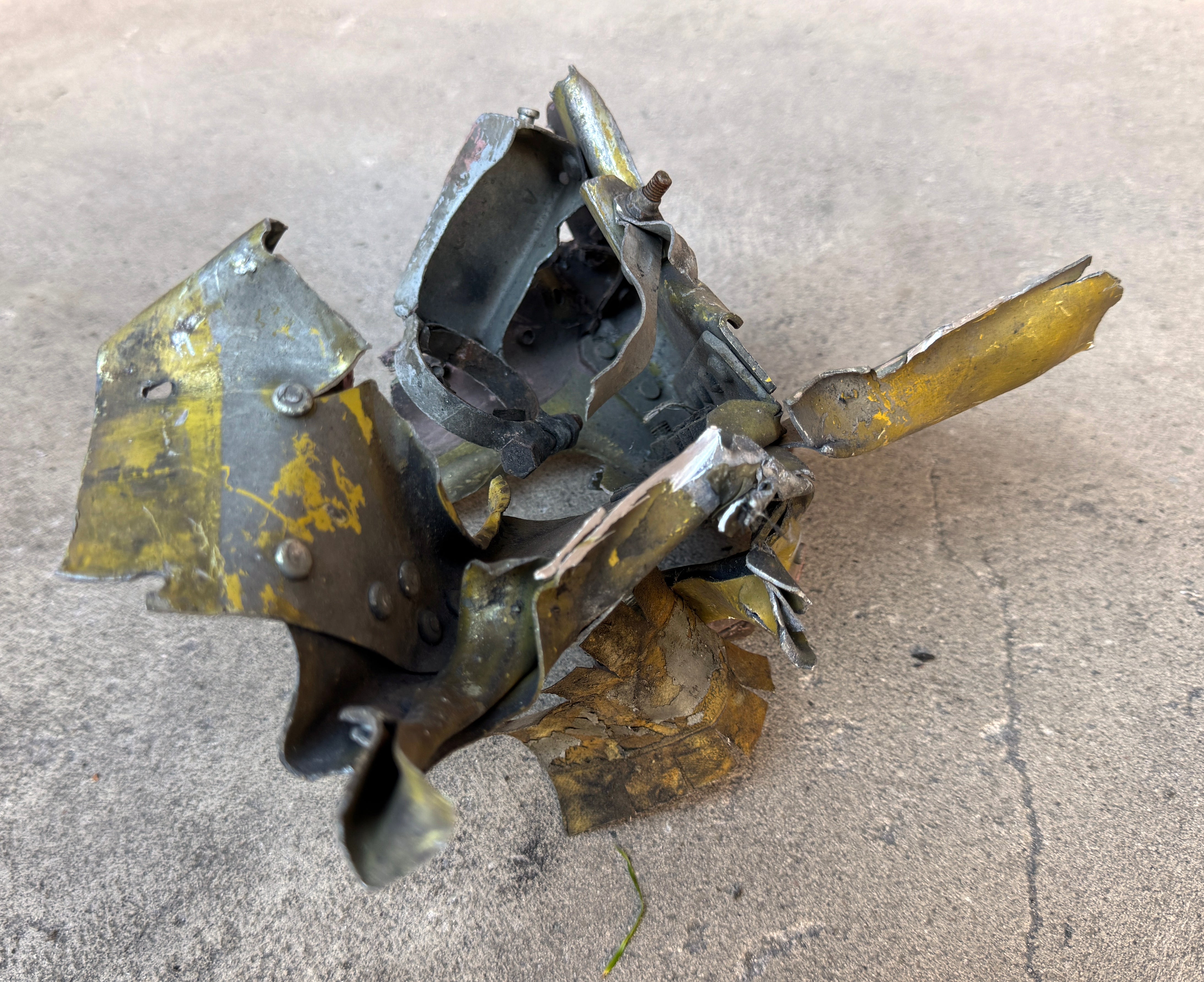 Trophy part of the front-line supersonic fighter-bomber SU 34 russian shot down aviation russia Ukraine war #386