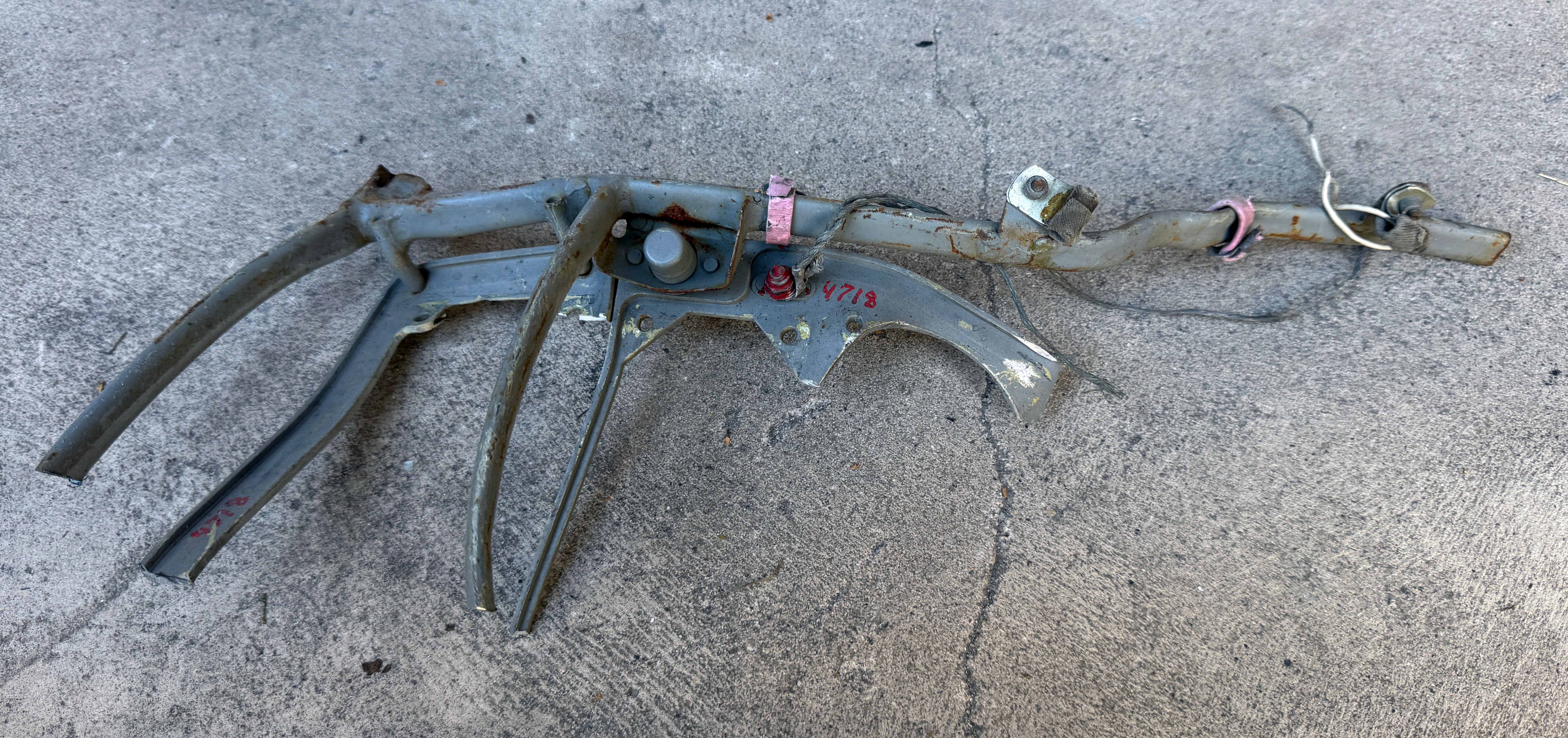 Trophy part of the front-line supersonic fighter-bomber SU 34 russian shot down aviation russia Ukraine war #383
