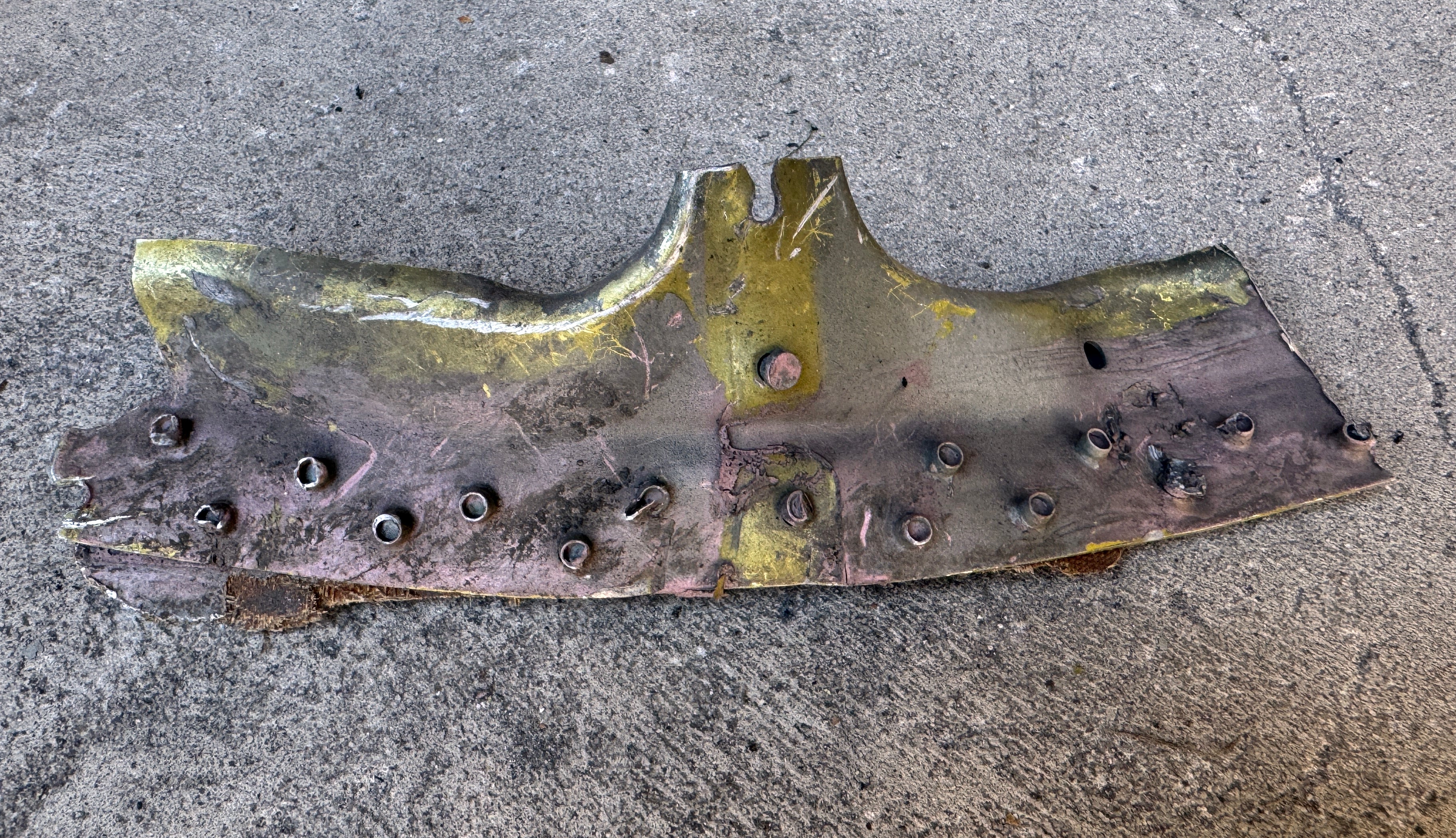 Trophy part of the front-line supersonic fighter-bomber SU 34 russian shot down aviation russia Ukraine war #398