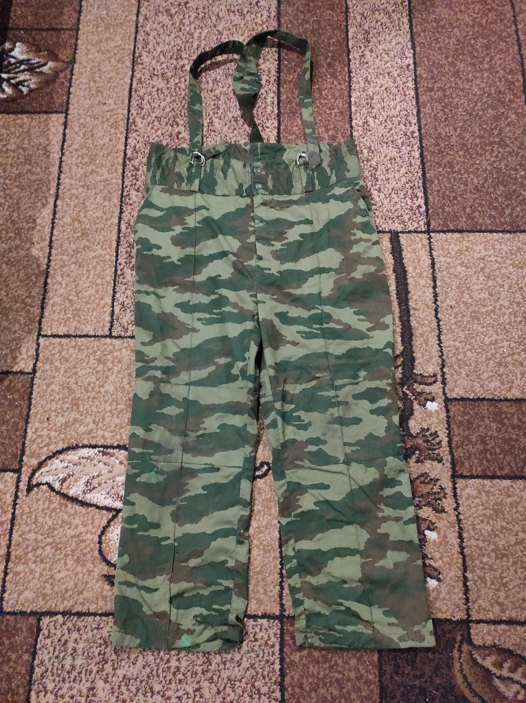 Trophy russian soldier uniform combat pants camo russian guard military army Russia Ukraine war 2022-2024