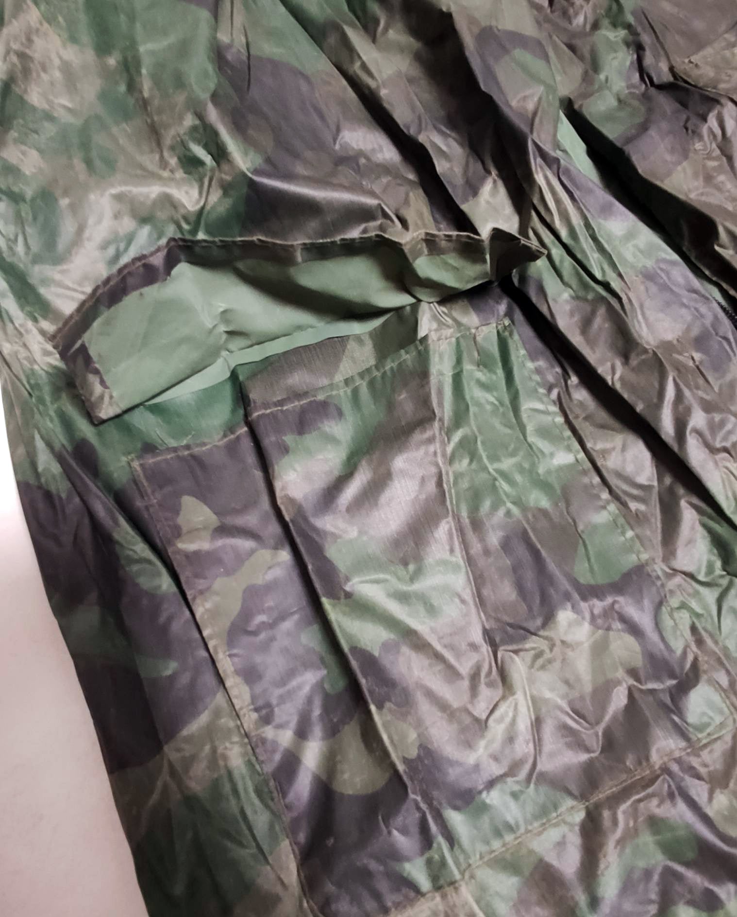 Trophy russian soldier raincoat jacket bag camouflage suit soldier uniform military army Ukraine war 2022-2024 #3