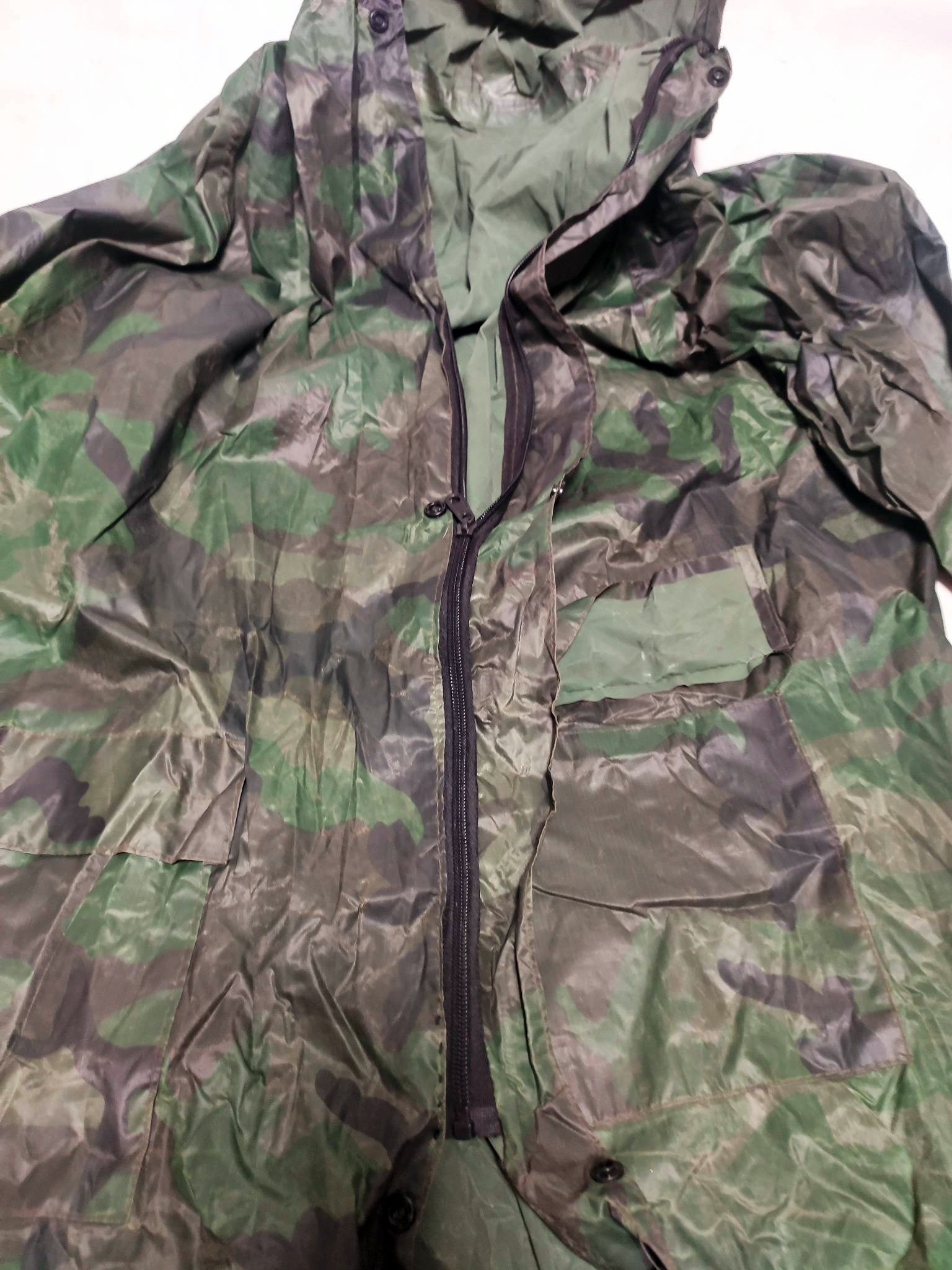 Trophy russian soldier raincoat jacket bag camouflage suit soldier uniform military army Ukraine war 2022-2024 #3