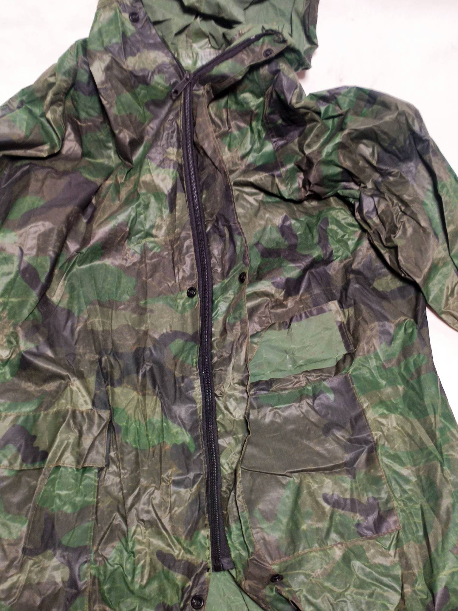 Trophy russian soldier raincoat jacket bag camouflage suit soldier uniform military army Ukraine war 2022-2024 #3