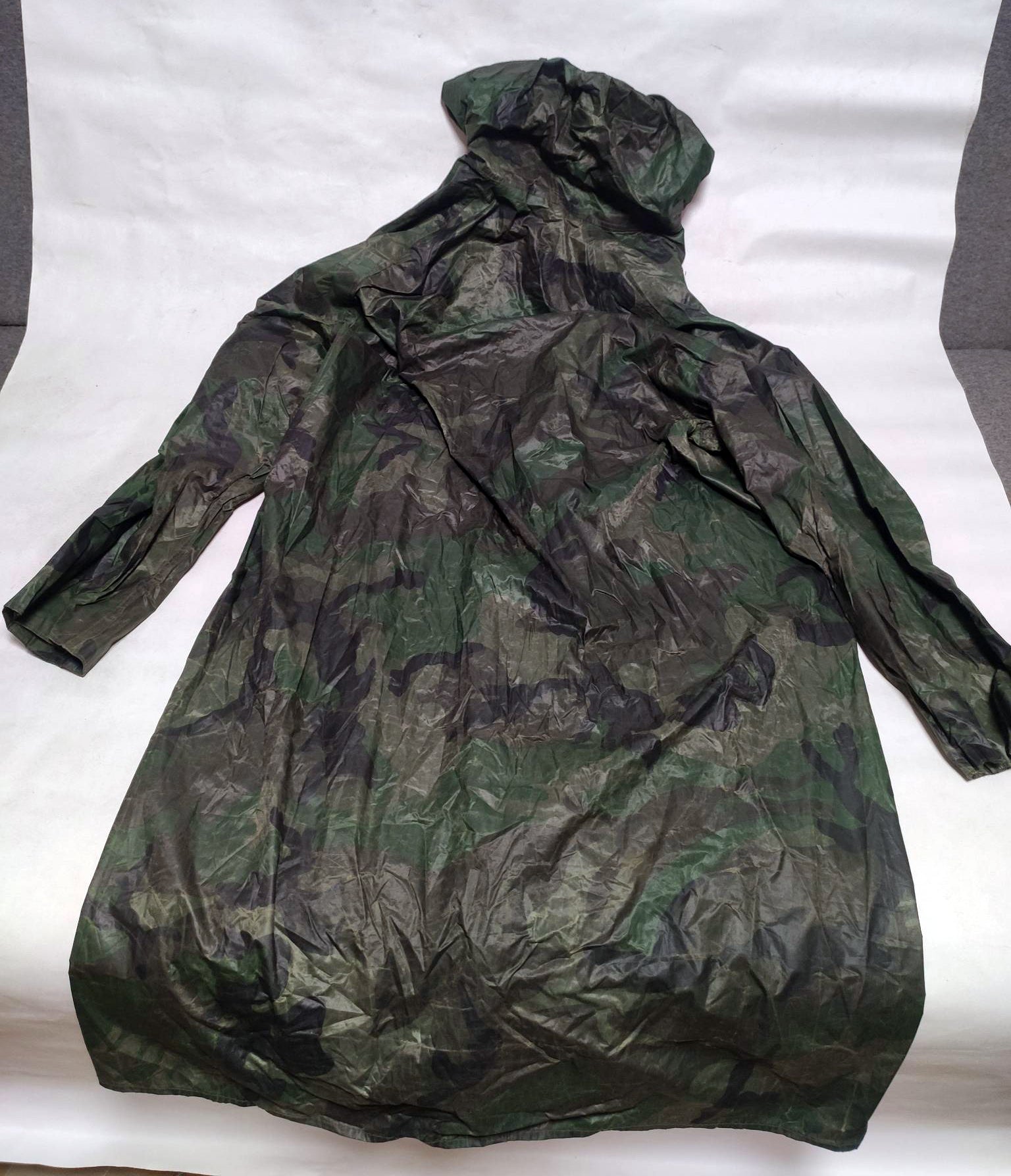 Trophy russian soldier raincoat jacket bag camouflage suit soldier uniform military army Ukraine war 2022-2024 #3