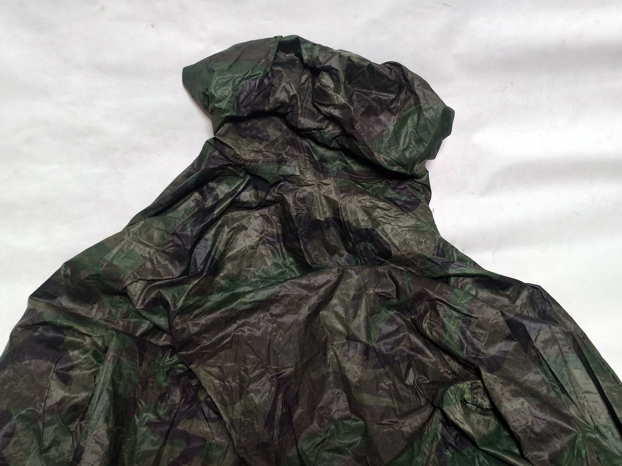Trophy russian soldier raincoat jacket bag camouflage suit soldier uniform military army Ukraine war 2022-2024 #3