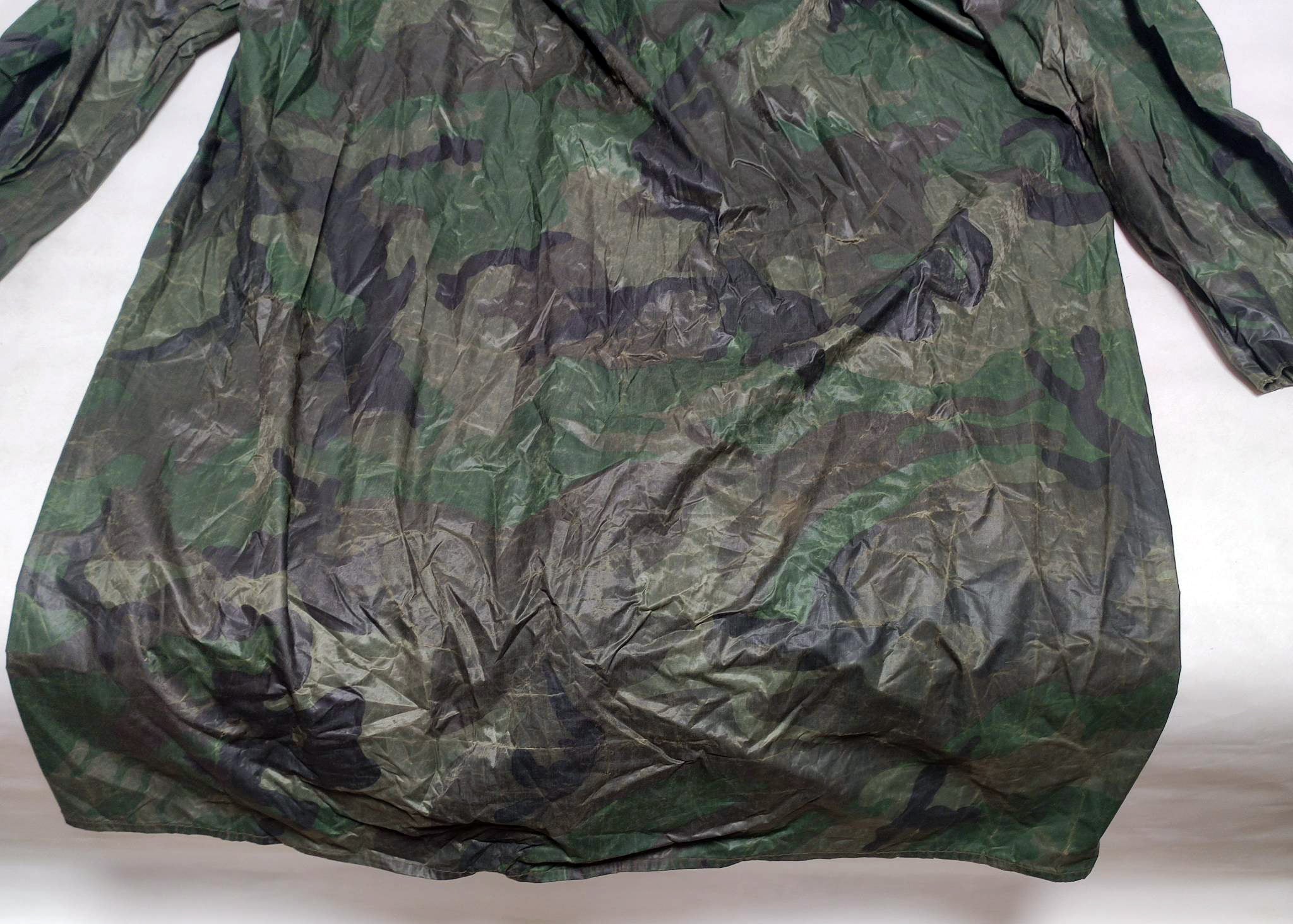 Trophy russian soldier raincoat jacket bag camouflage suit soldier uniform military army Ukraine war 2022-2024 #3