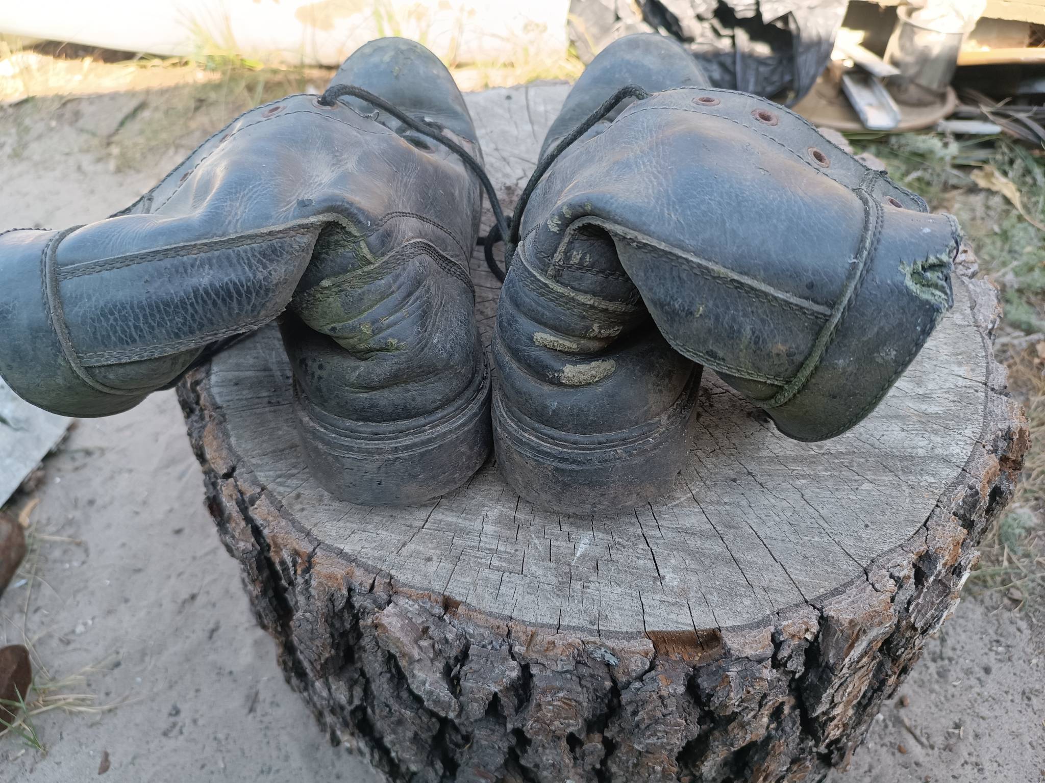 Trophy russian soldier combat boots uniform military army Ukraine war 2022-2024 #11