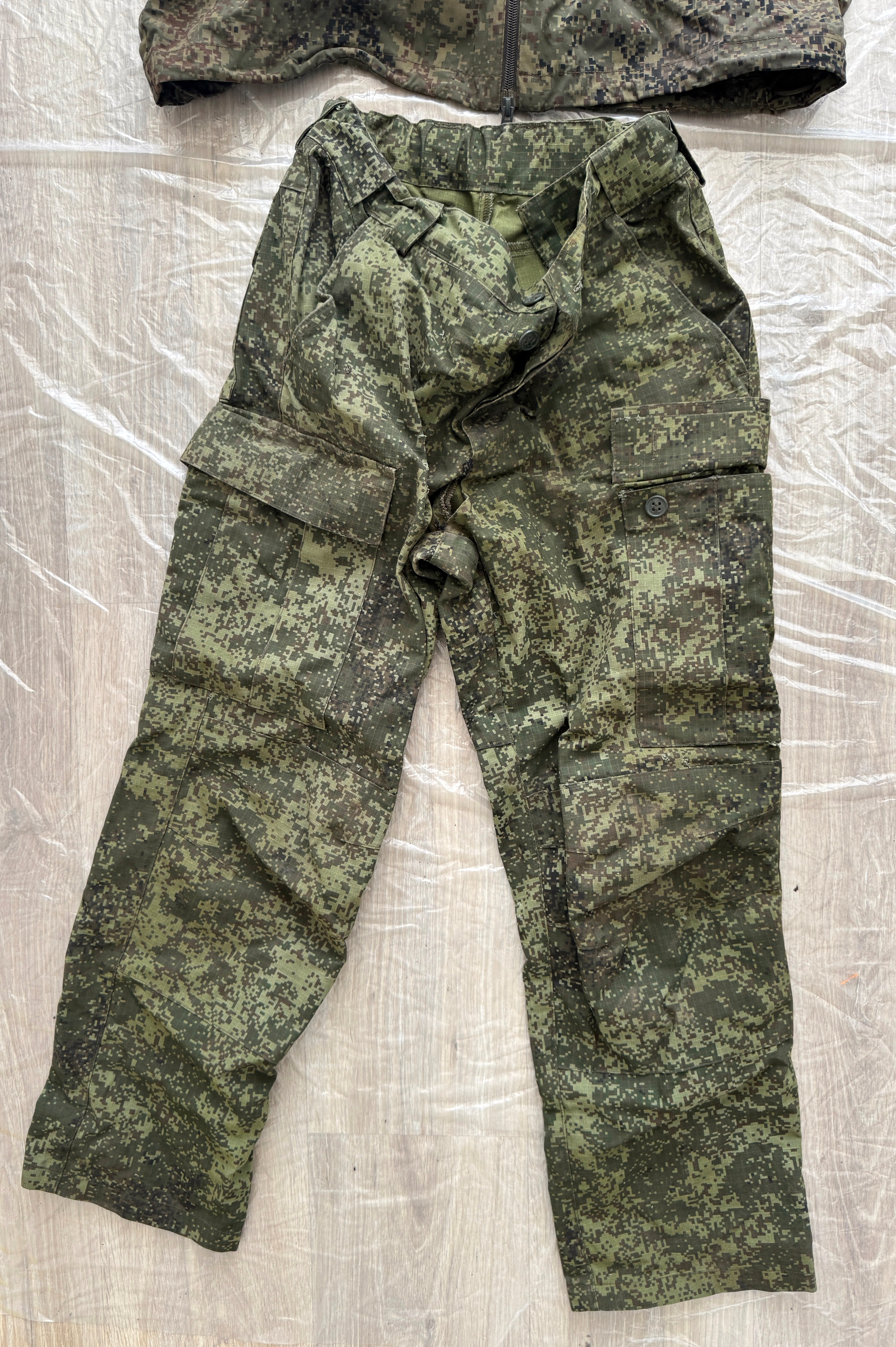 Trophy russian soldier set uniform jacket cap patch costume pants camo russia military army Ukraine war 2022-2024 #12