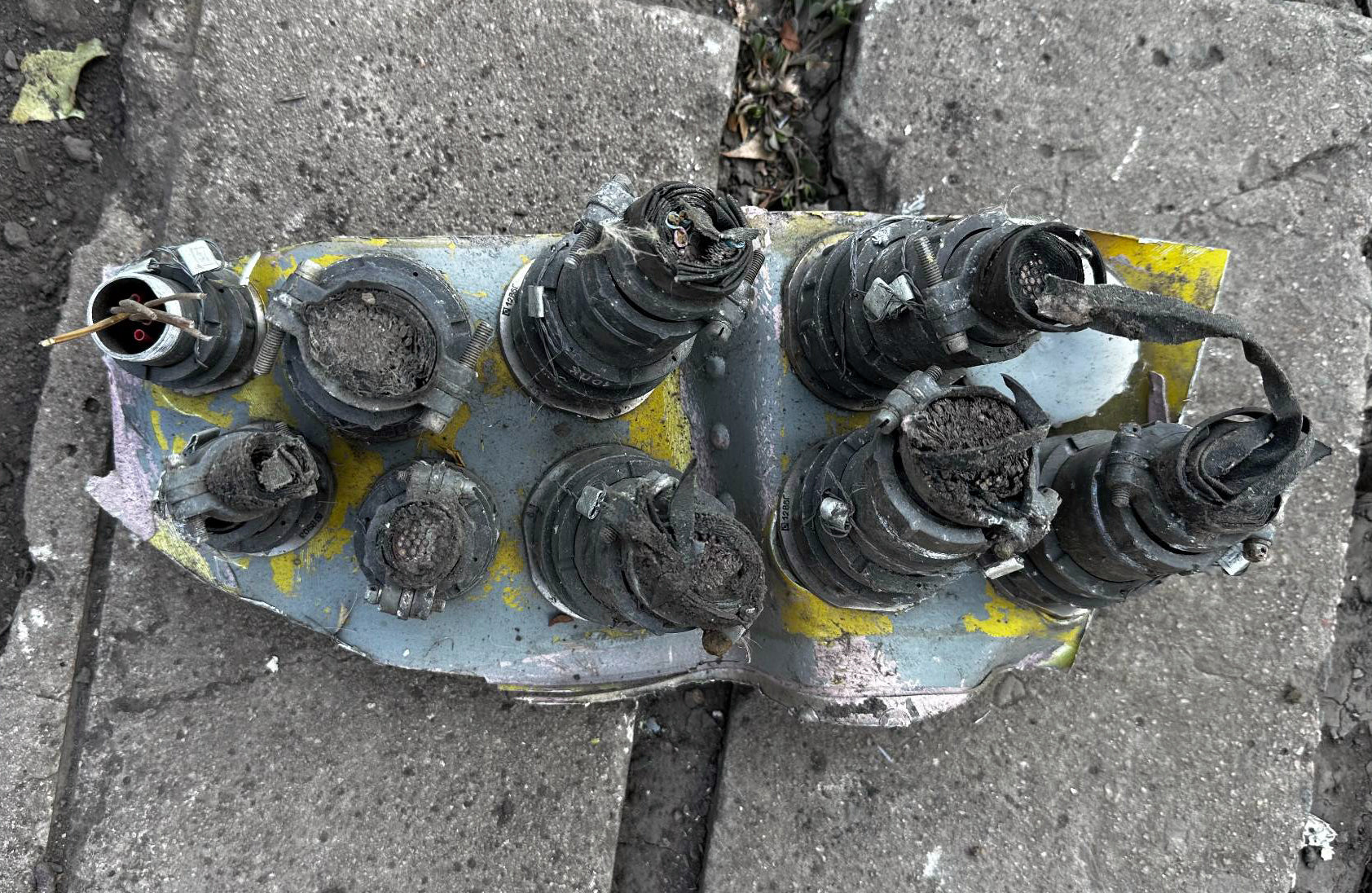 Trophy part of the front-line supersonic fighter-bomber SU 34 russian shot down jet aircraft aviation russia Ukraine war #47