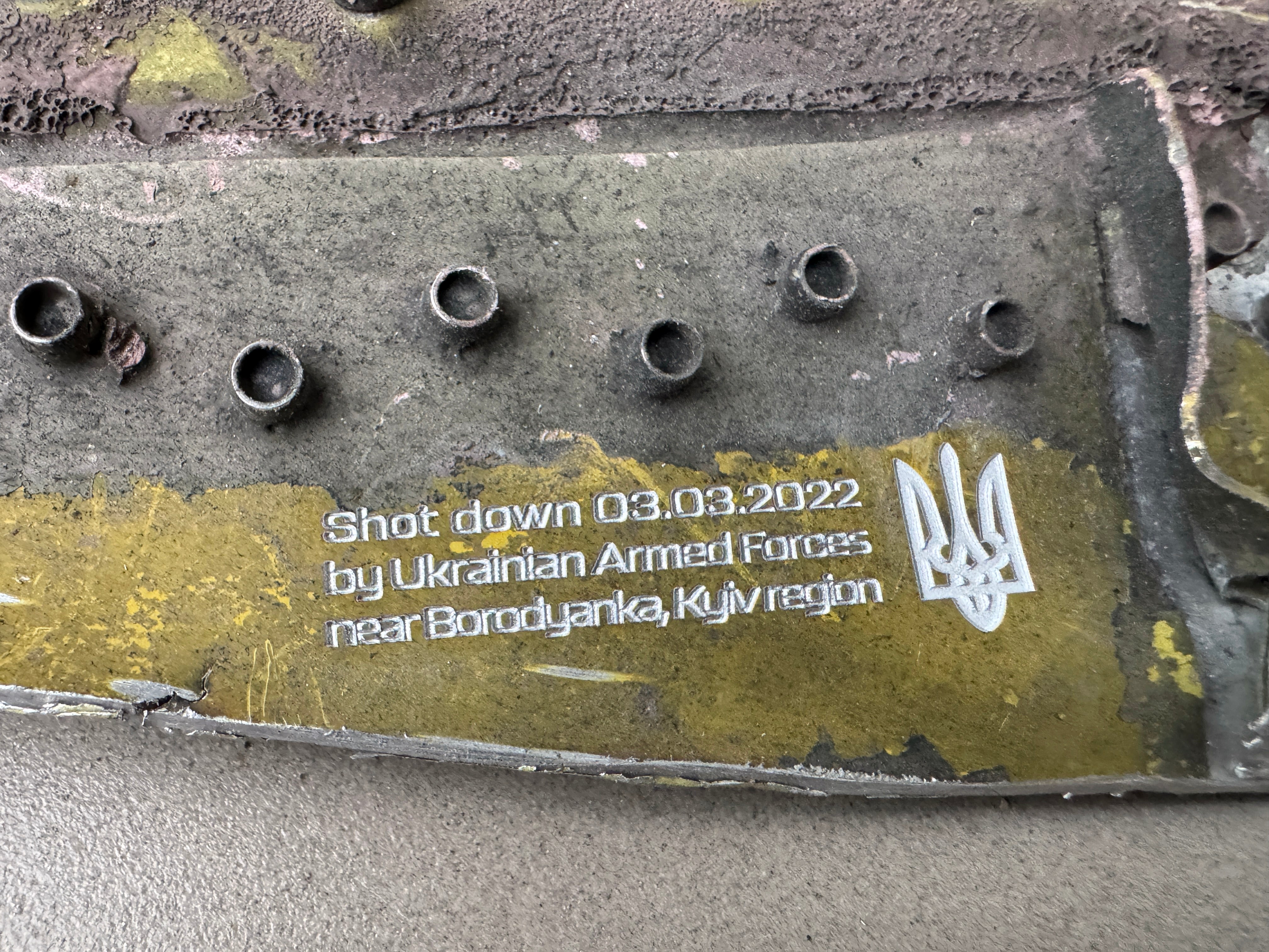 Trophy part of the front-line supersonic fighter-bomber SU 34 russian shot down aviation russia Ukraine war #142