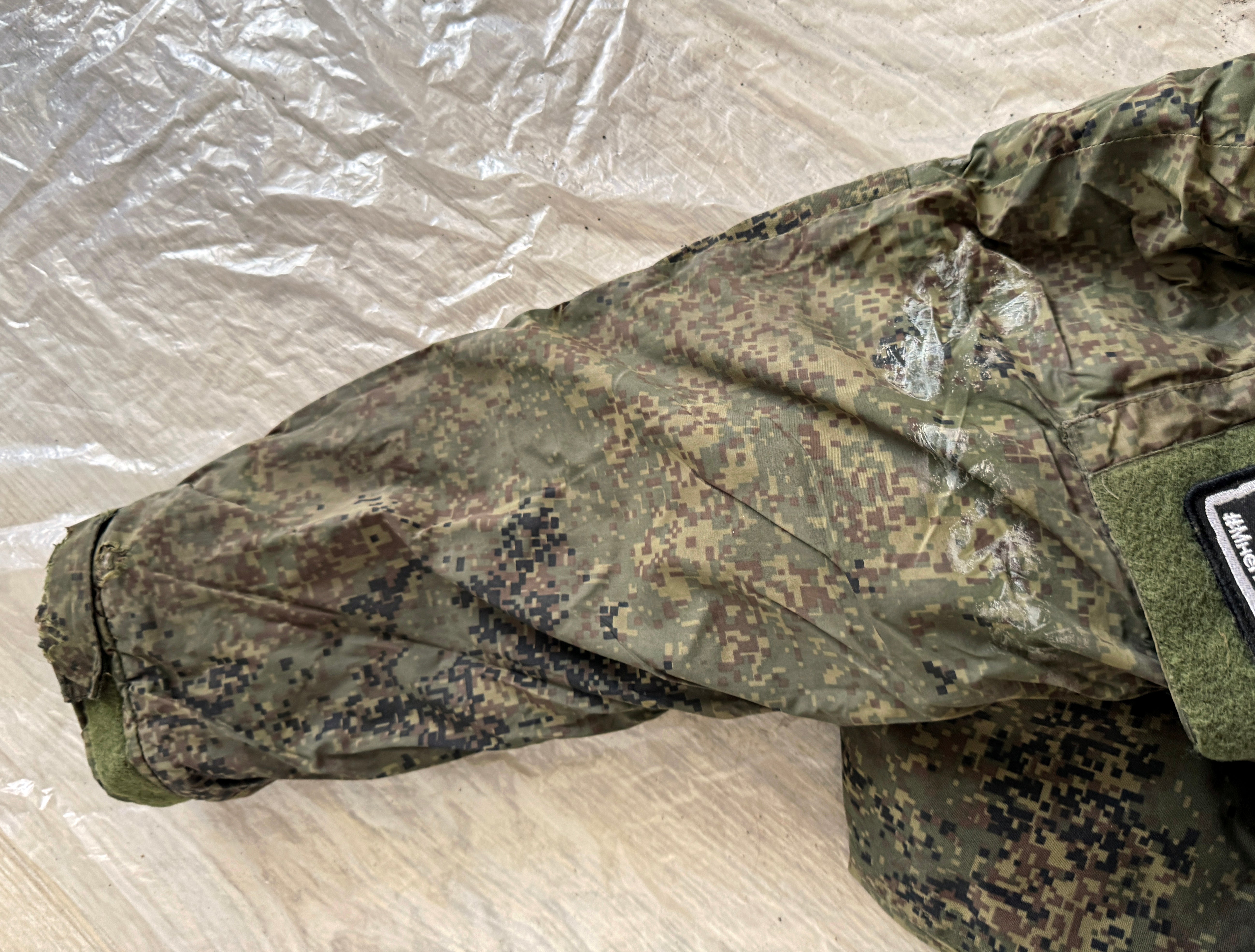 Trophy russian PMC soldier uniform winter jacket patch camo EMR military army Russia Ukraine war 2022-2024