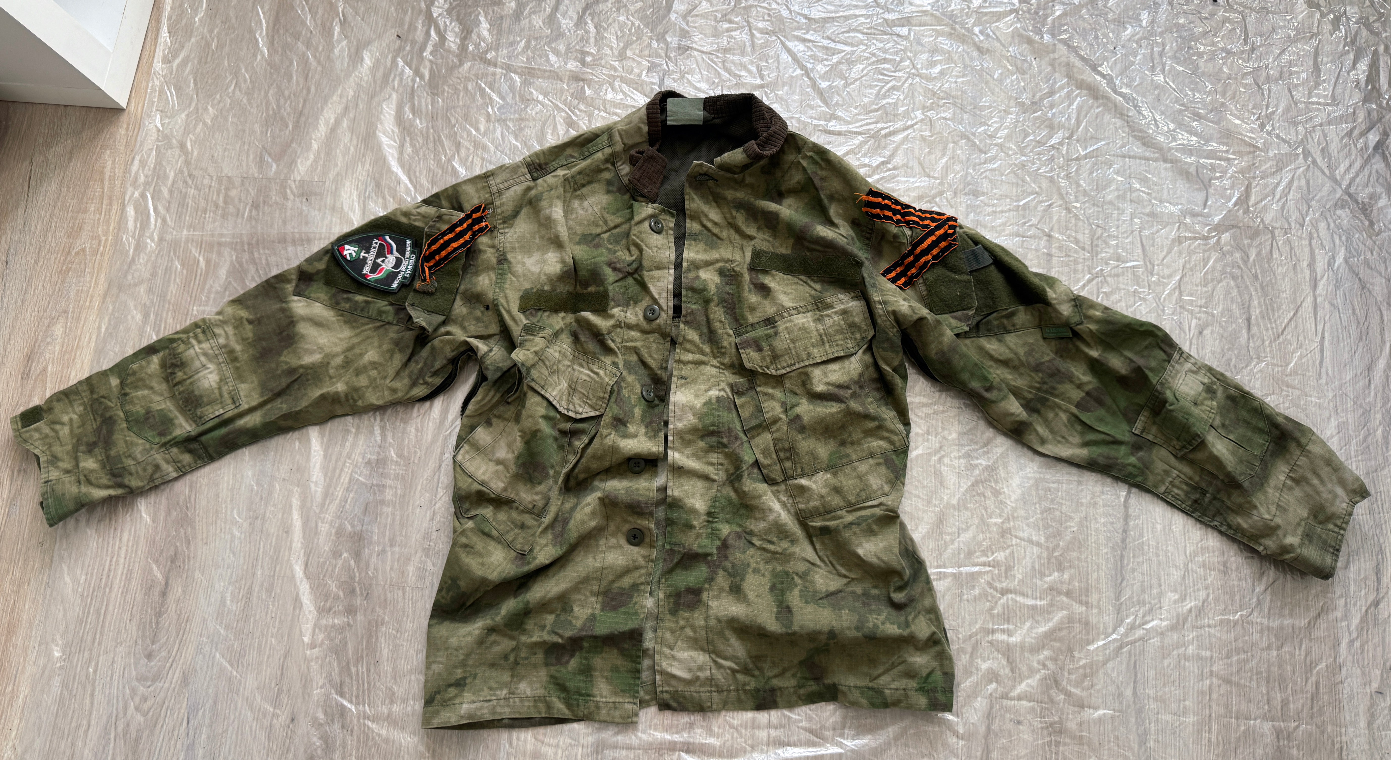 Trophy russian special forces soldier uniform Kadyrovite Chechen jacket patch camo moss military army Russia Ukraine war 2022-2024 #2