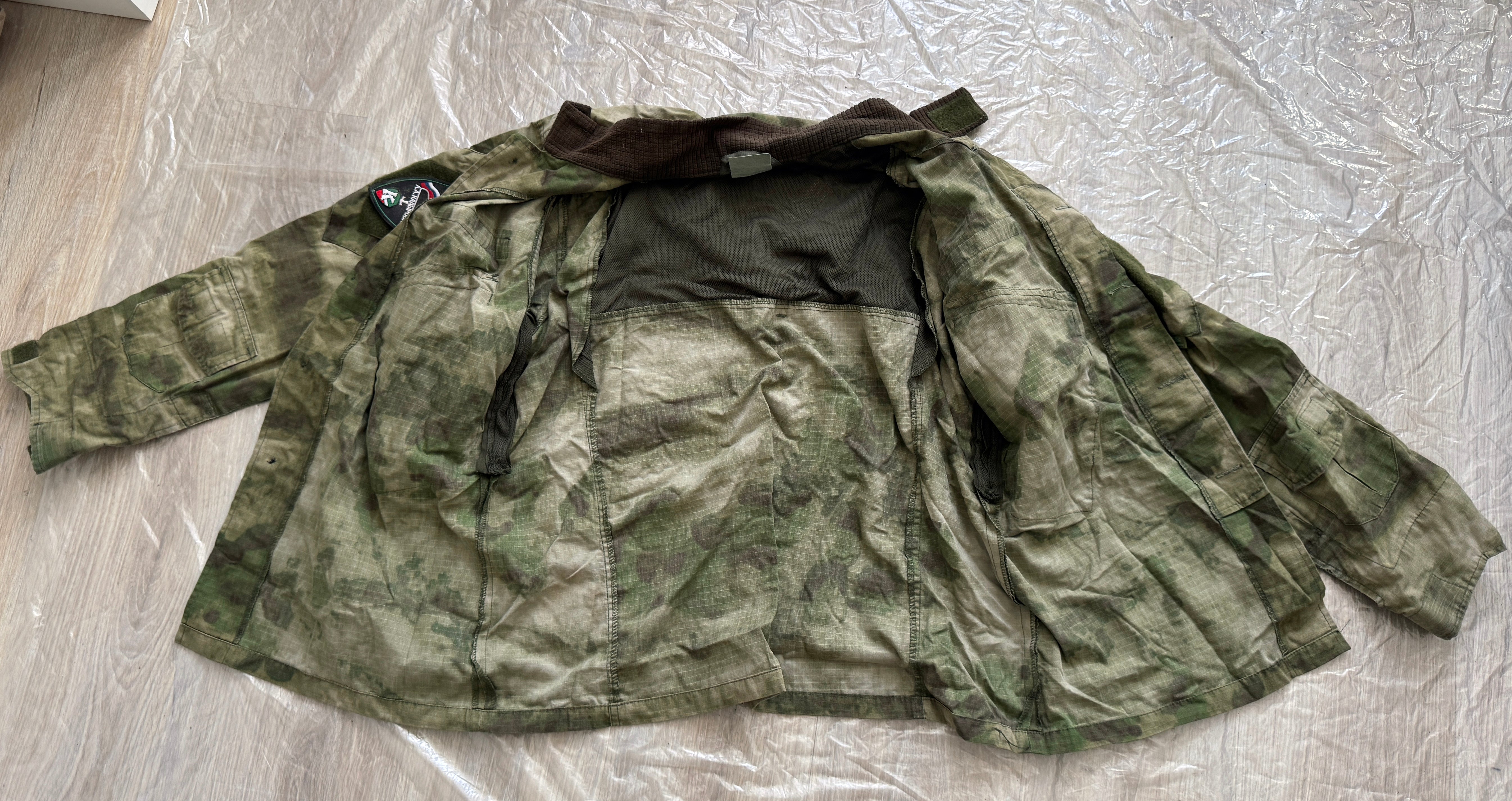 Trophy russian special forces soldier uniform Kadyrovite Chechen jacket patch camo moss military army Russia Ukraine war 2022-2024 #2