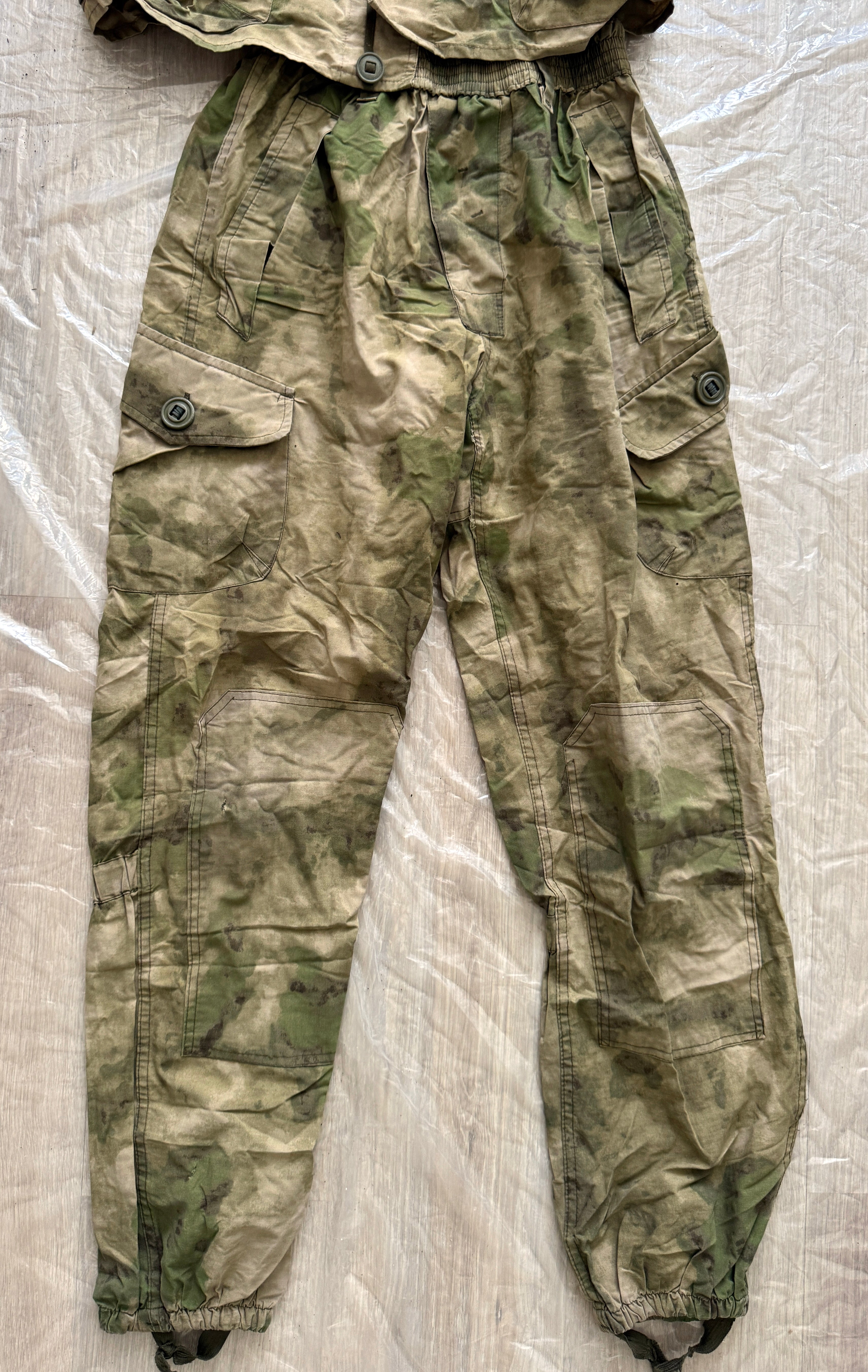 Trophy russian soldier set uniform Kadyrovite Chechen jacket cap hat beret pants patch camo moss russia military army Ukraine war 2022-2024 #7