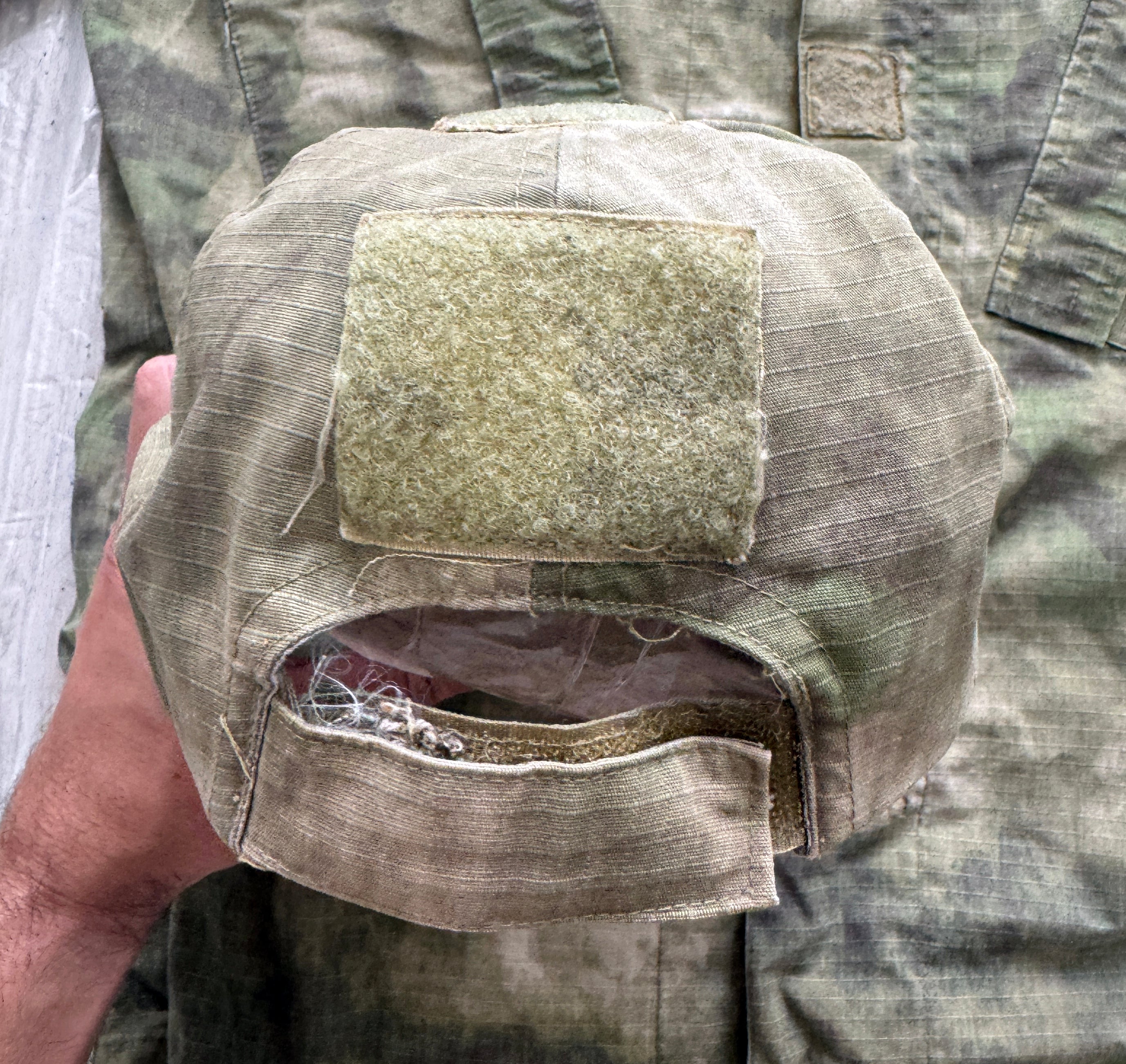 Trophy russian soldier uniform Kadyrovite Chechen jacket cap patch camo moss military army Russia Ukraine war 2022-2024