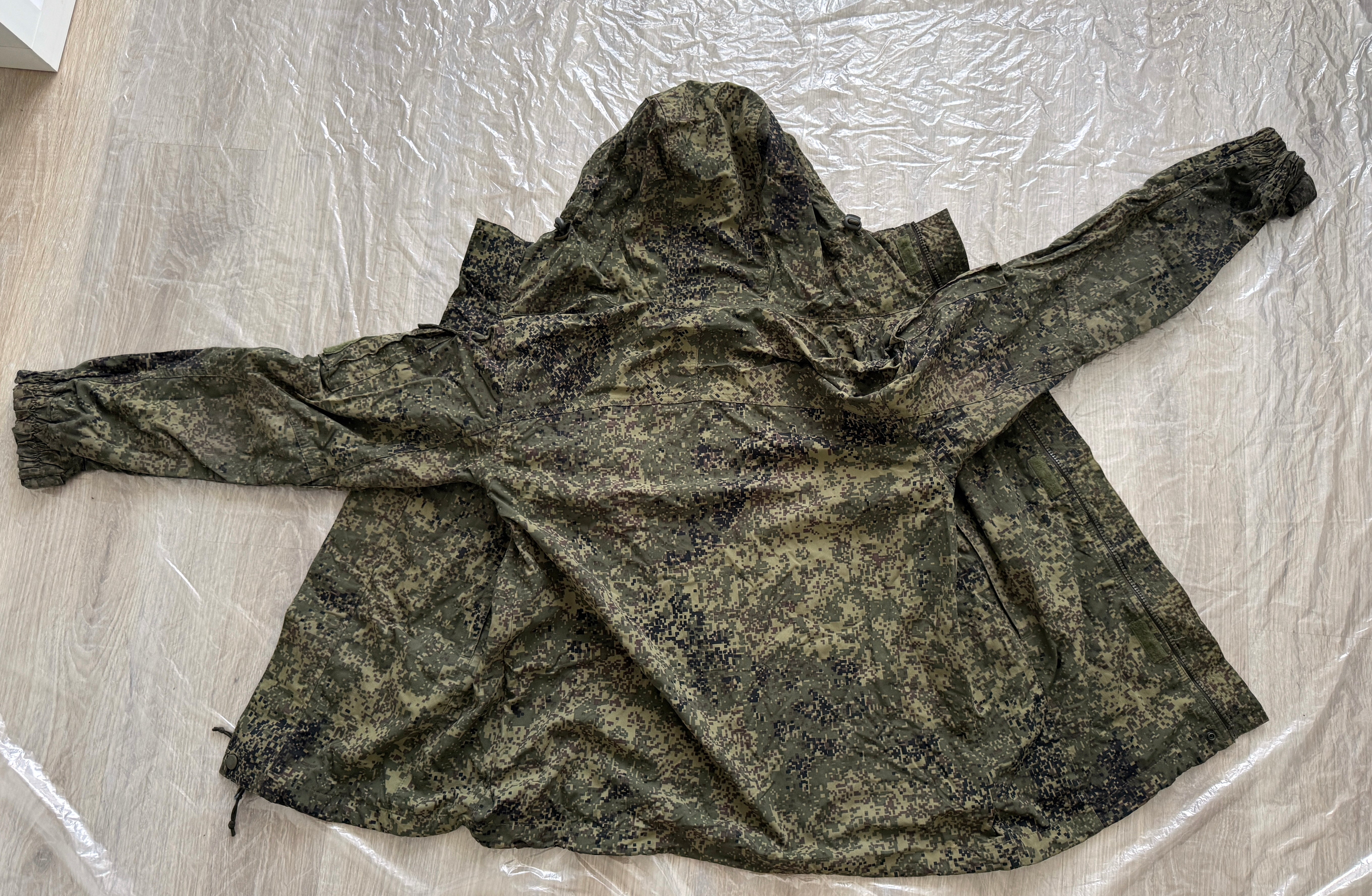 Trophy russian PMC soldier windbreaker jacket patch camouflage uniform military army russia Ukraine war 2022-2024 #2