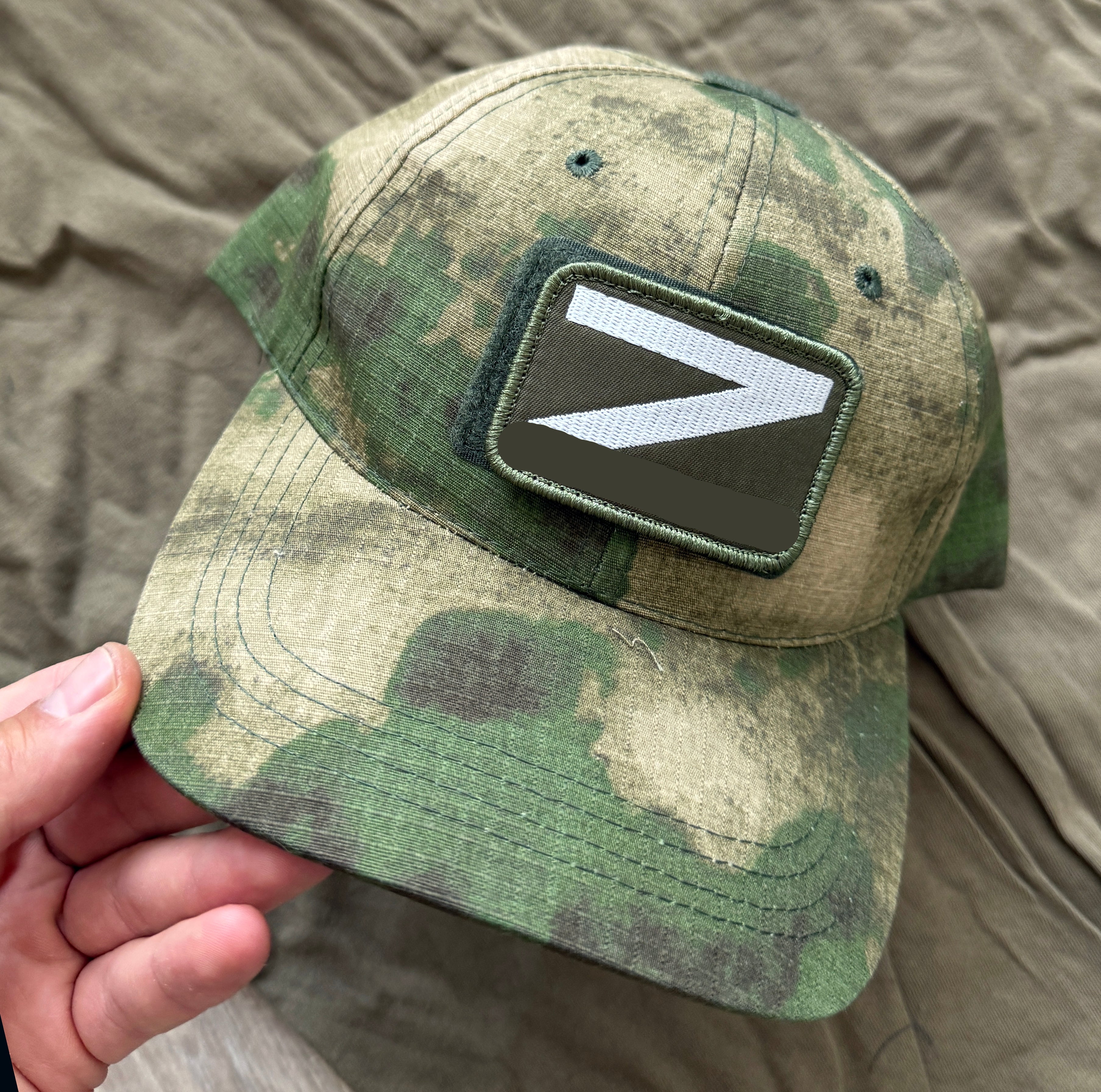 Trophy russian soldier Kadyrovite Chechen set uniform patch t-shirt pants cap camo moss russia military army Ukraine war 2022-2024