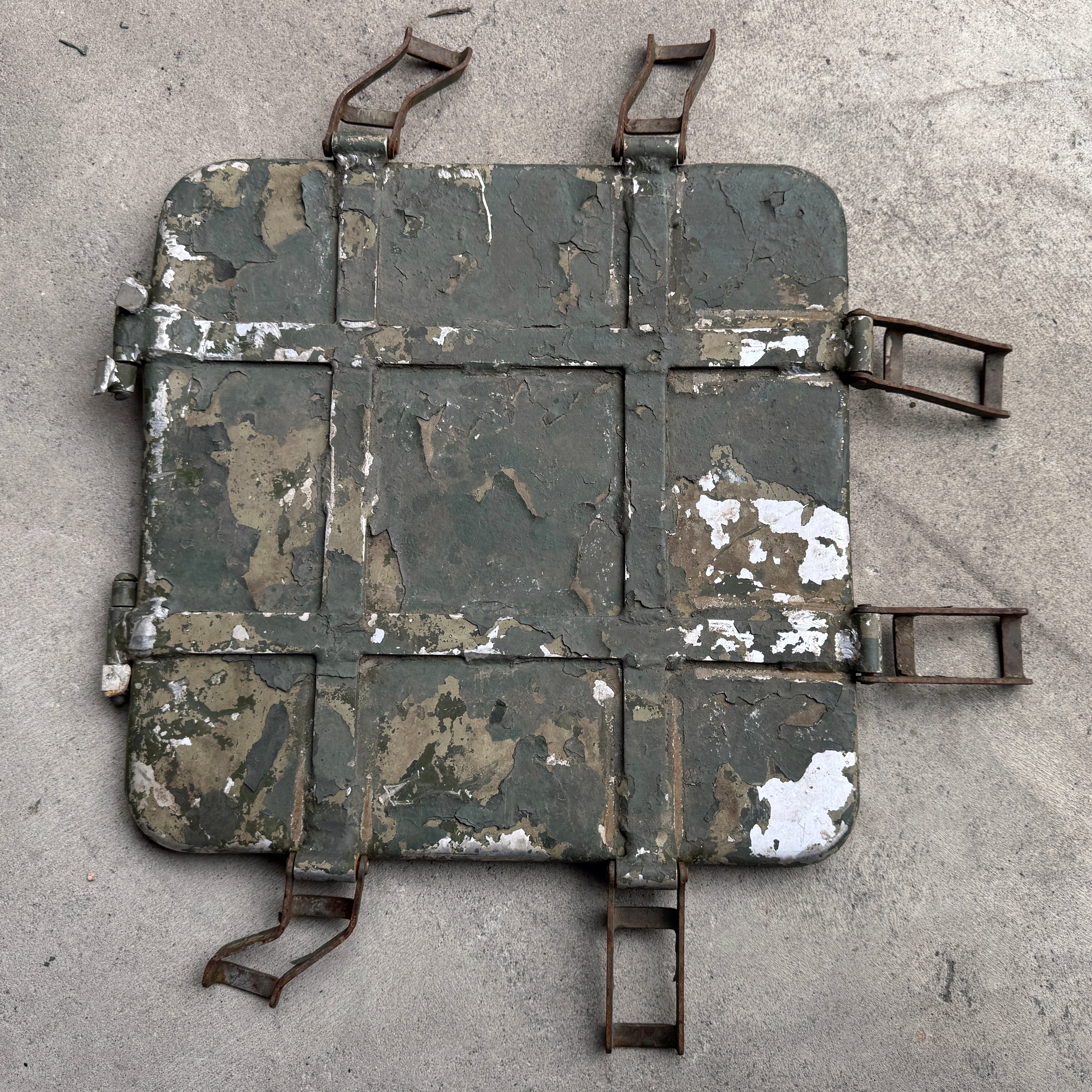 Trophy Original Russian Army Russia Armed Forces Hatch from Military Equipment Rare russian army military Ukraine russia war 2022-2025