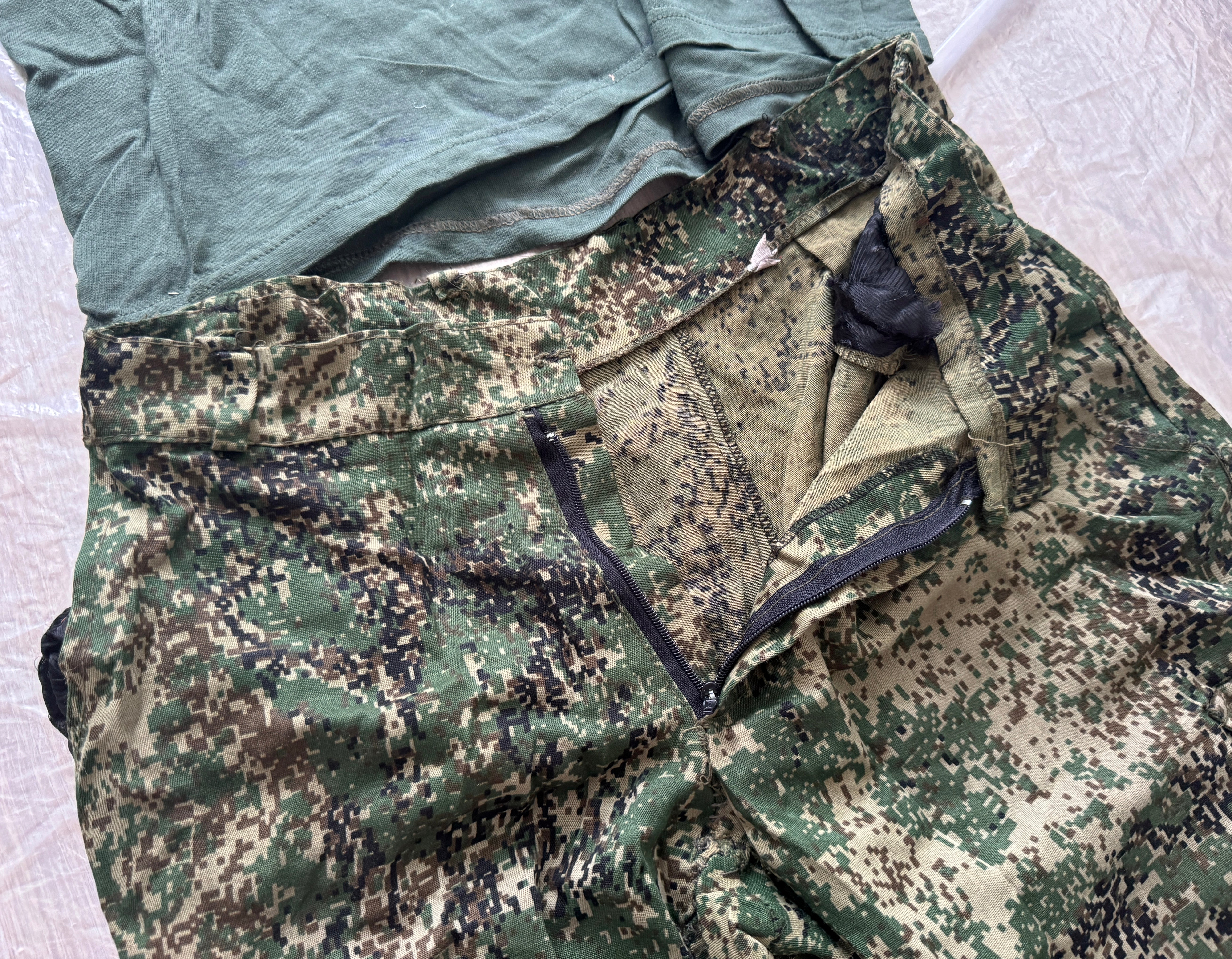 Trophy russian soldier set uniform t-shirt cap costume pants camo russia military army Ukraine war 2022-2024