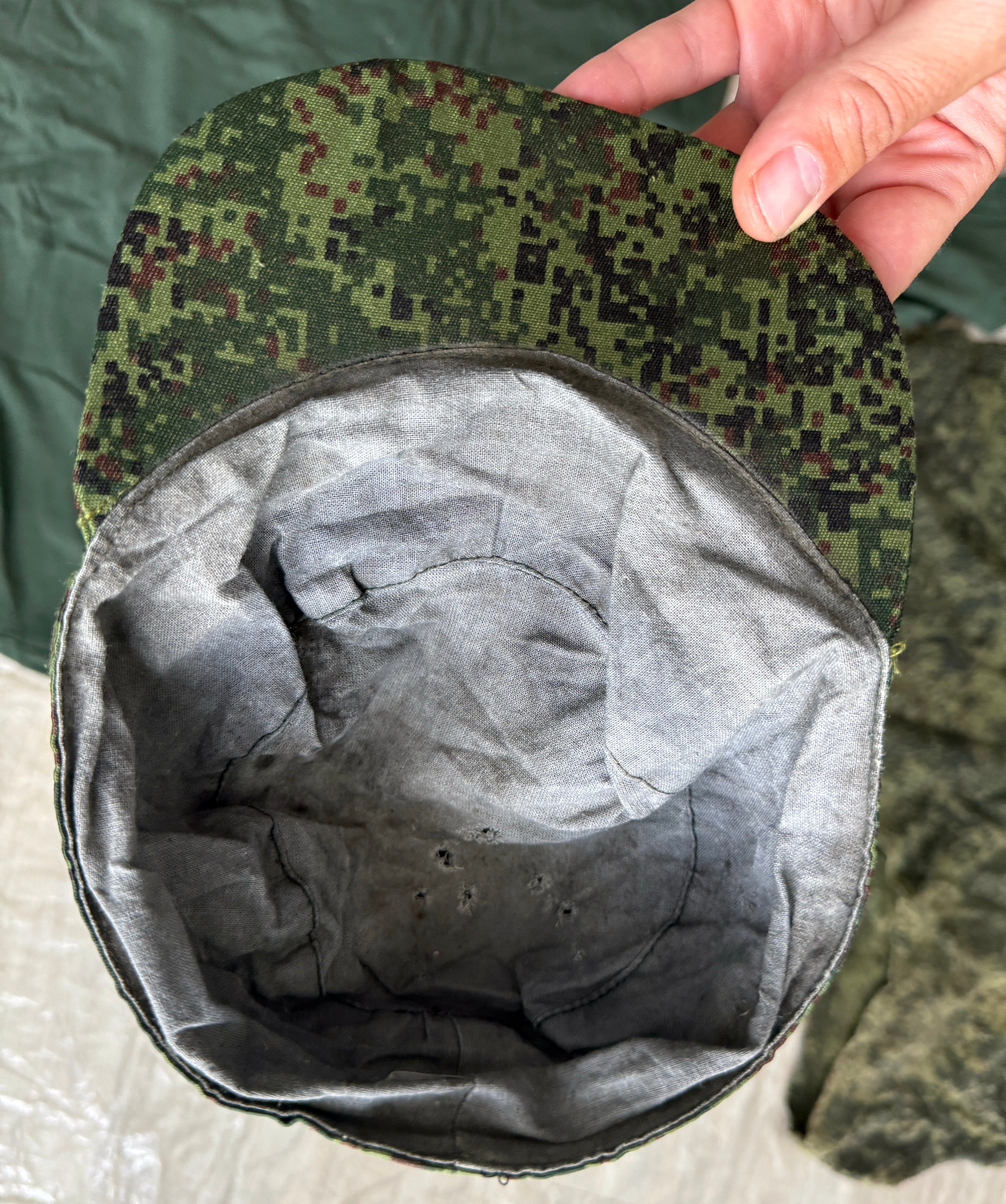 Trophy russian soldier set uniform t-shirt cap costume pants camo russia military army Ukraine war 2022-2024