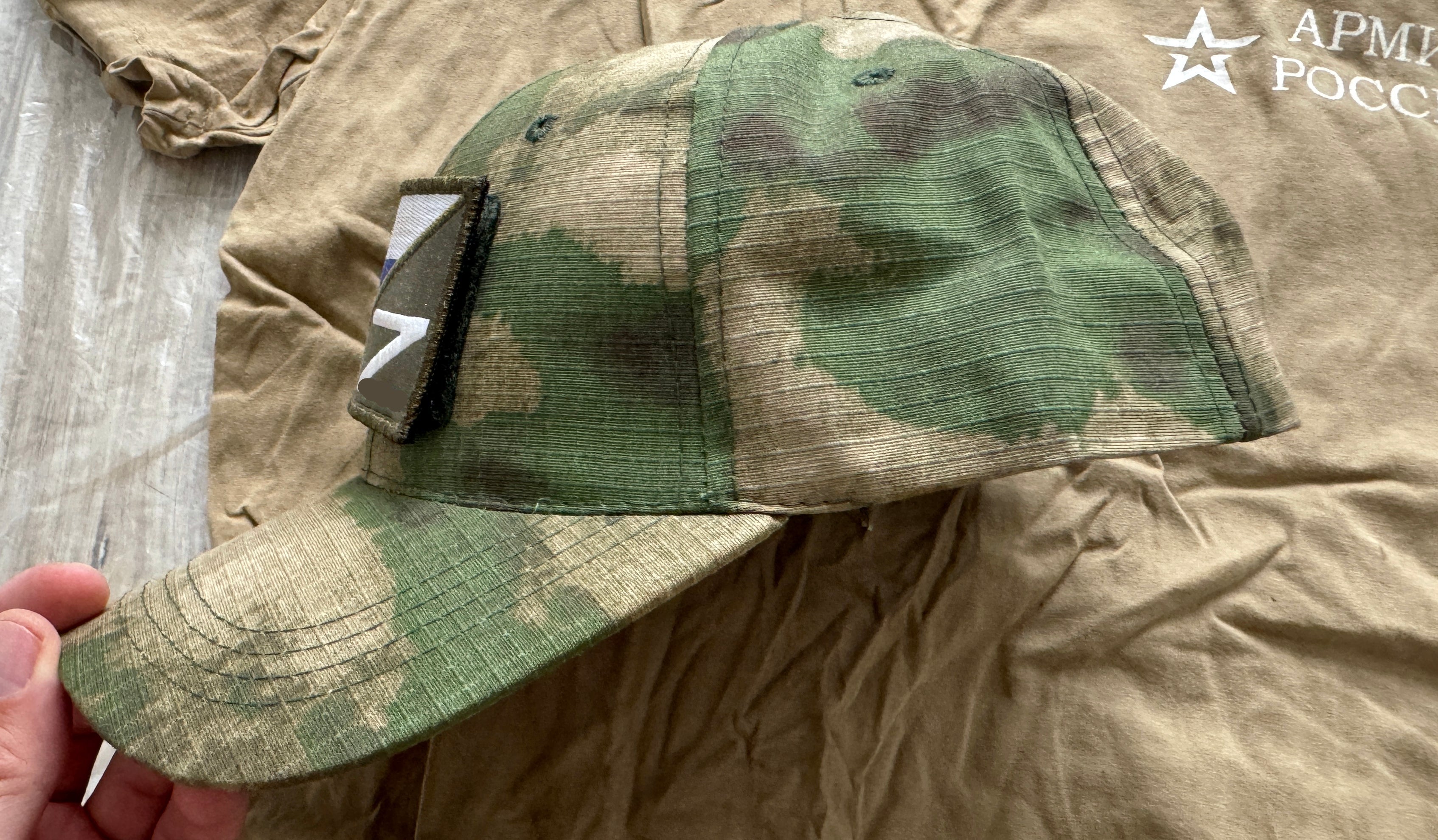 Trophy russian soldier Kadyrovite Chechen set uniform patch t-shirt cap camo moss russia military army Ukraine war 2022-2024
