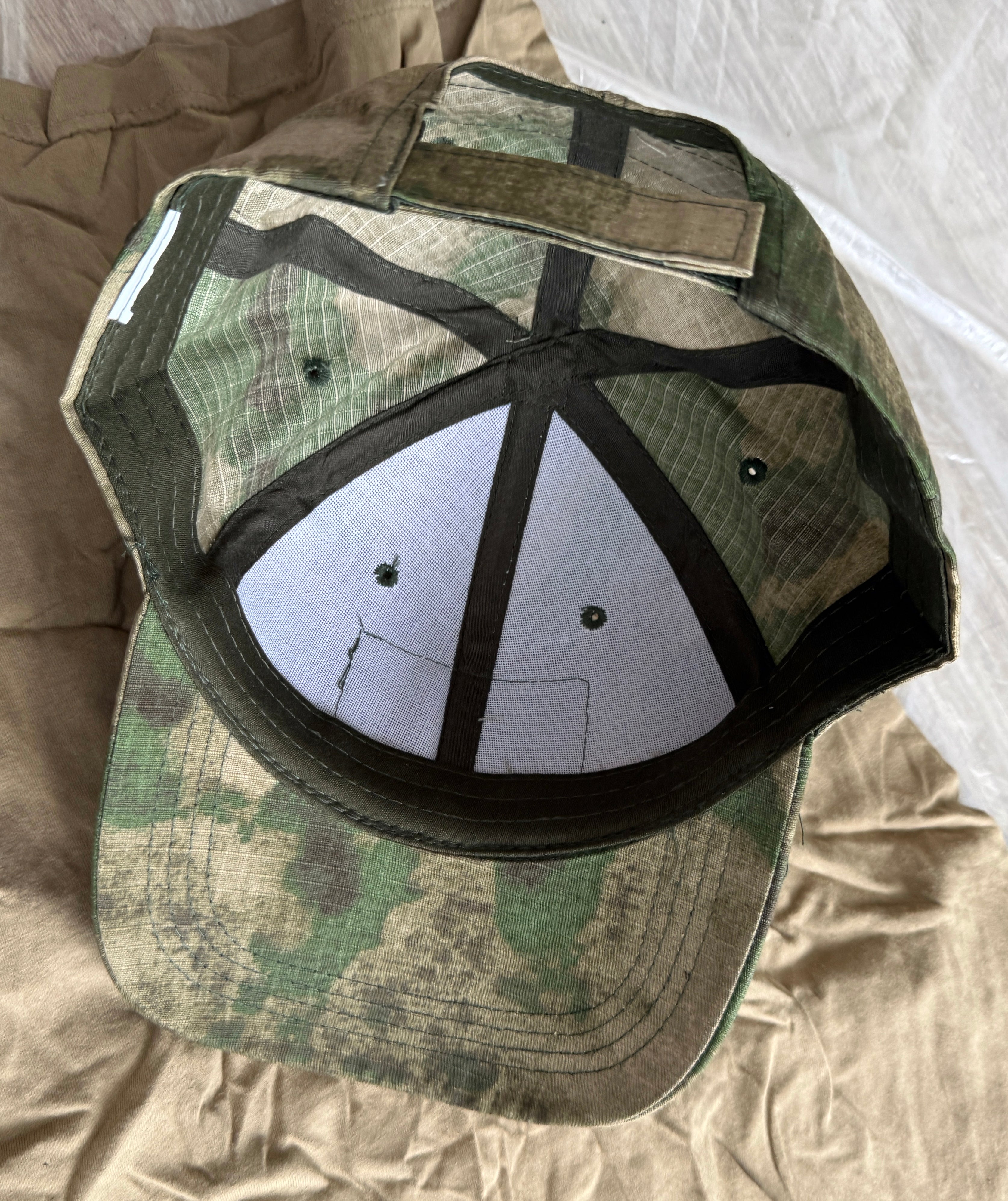 Trophy russian soldier Kadyrovite Chechen set uniform patch t-shirt cap camo moss russia military army Ukraine war 2022-2024