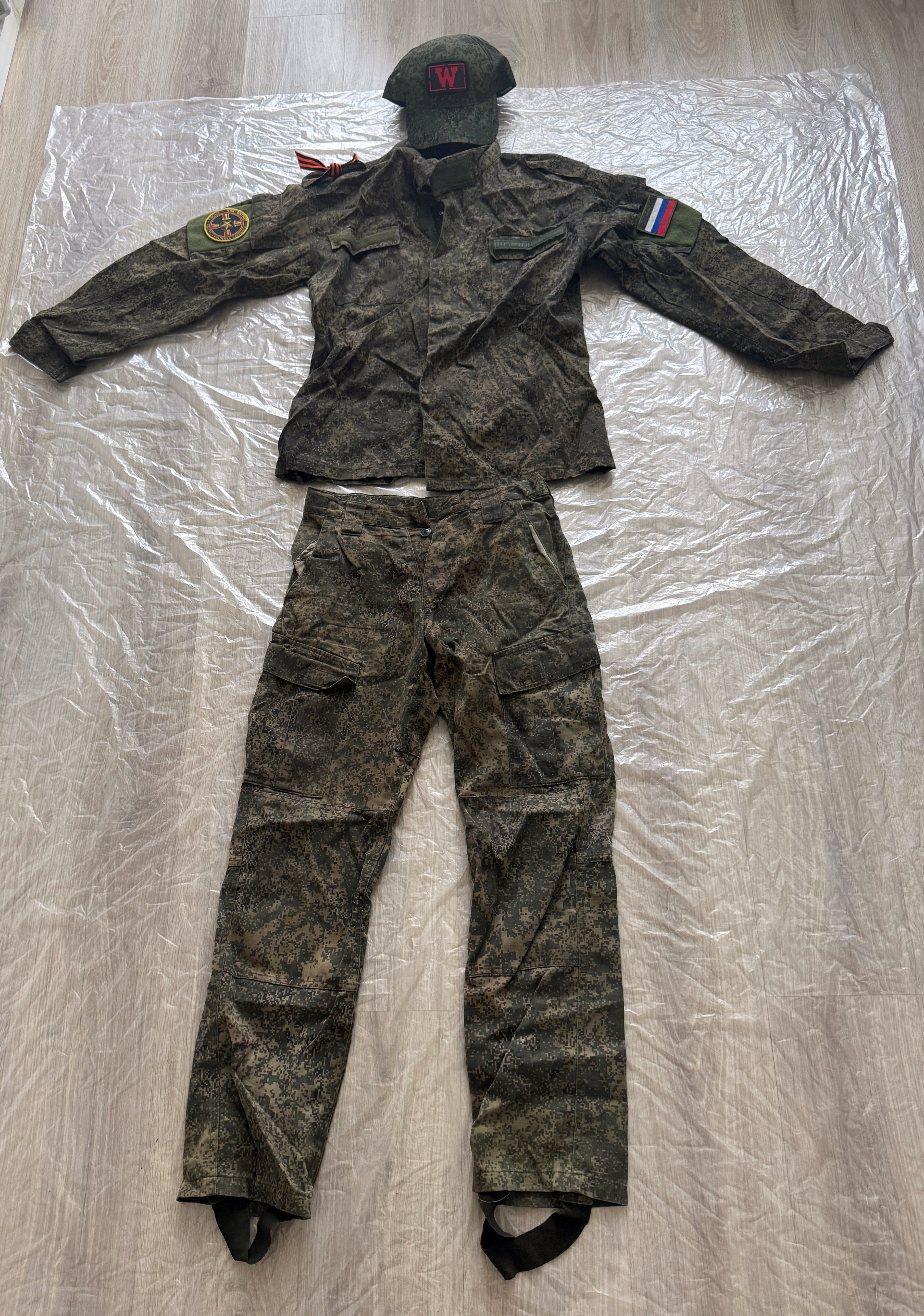 Trophy russian soldier set uniform jacket cap patch costume pants camo russia military army Ukraine war 2022-2024 #9