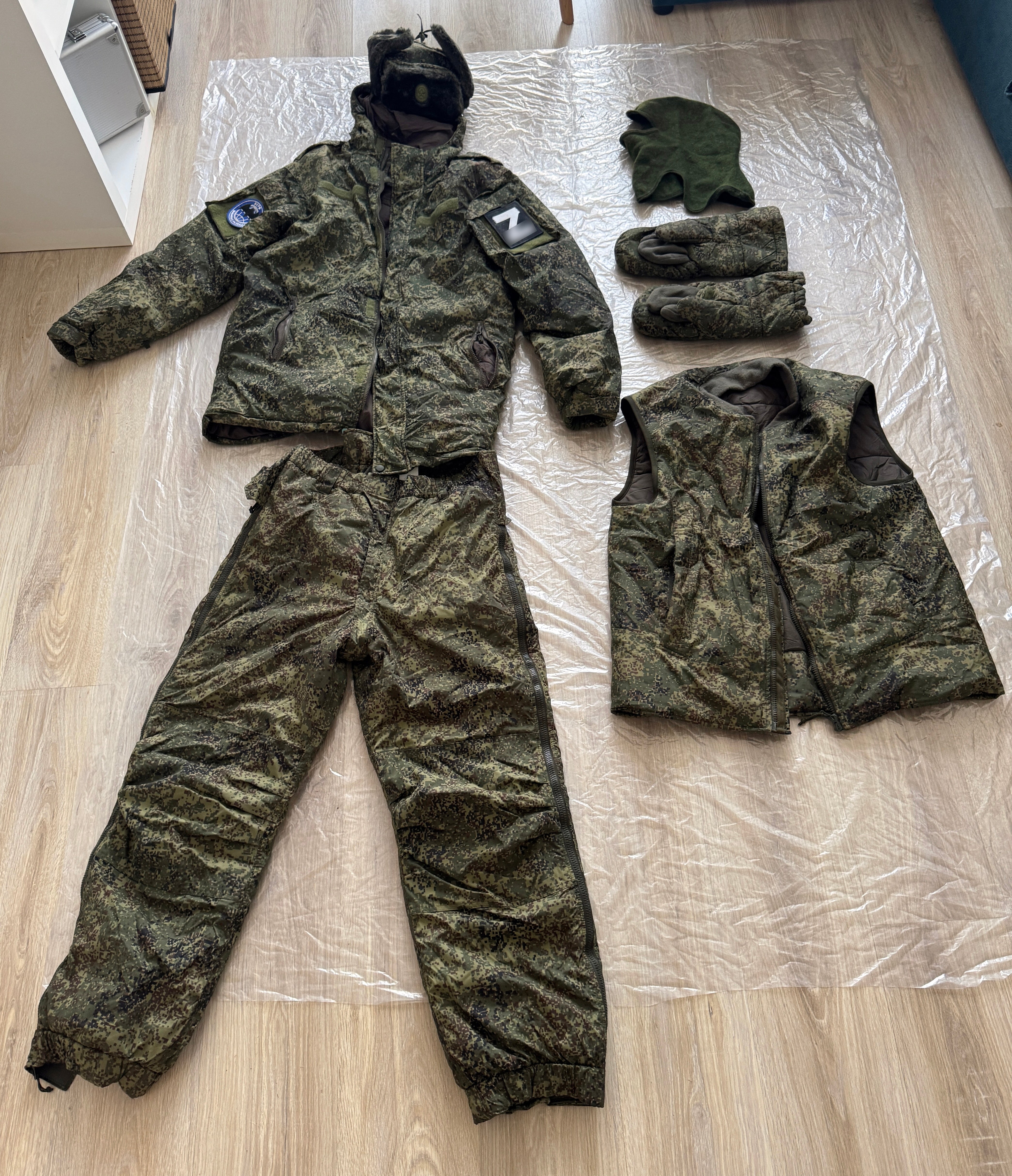 Trophy russian soldier set intelligence uniform winter jacket patch costume pants hat vest balaclava gloves camo russia military army Ukraine war 2022-2024 #6