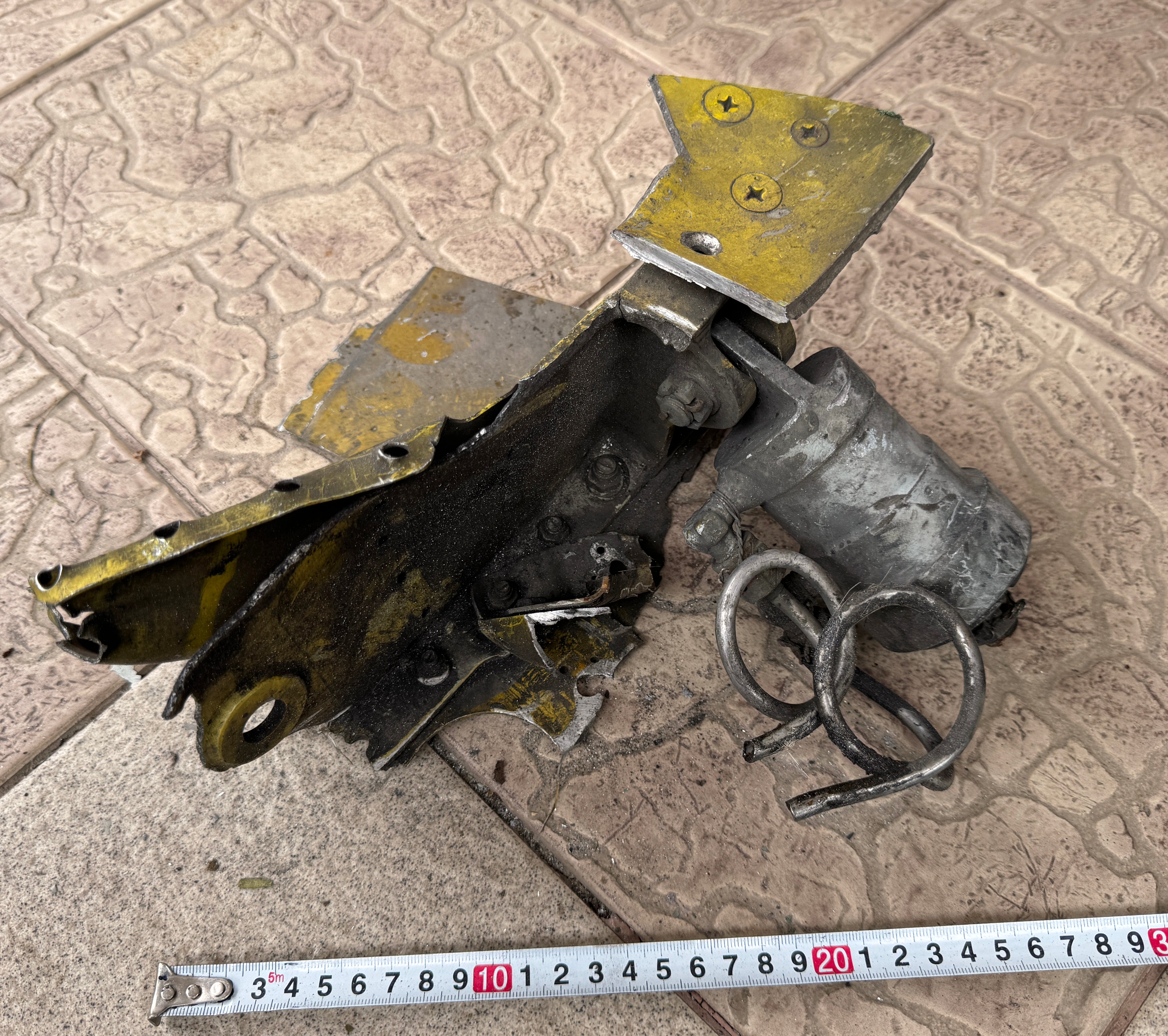 Trophy part of the front-line supersonic fighter-bomber SU 34 russian shot down aviation russia Ukraine war #114