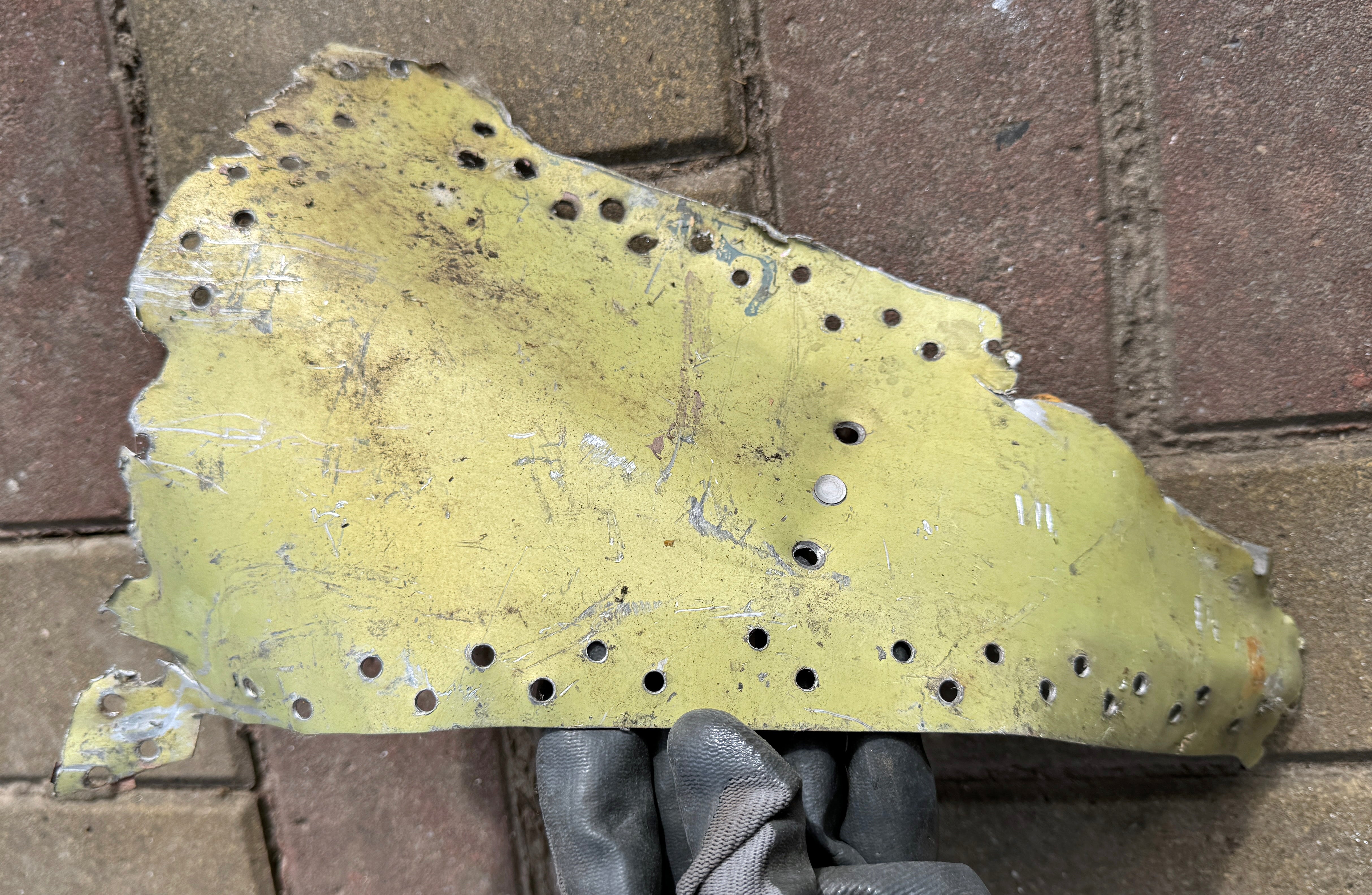 Trophy part of the front-line supersonic fighter-bomber SU 34 russian shot down aviation russia Ukraine war #148