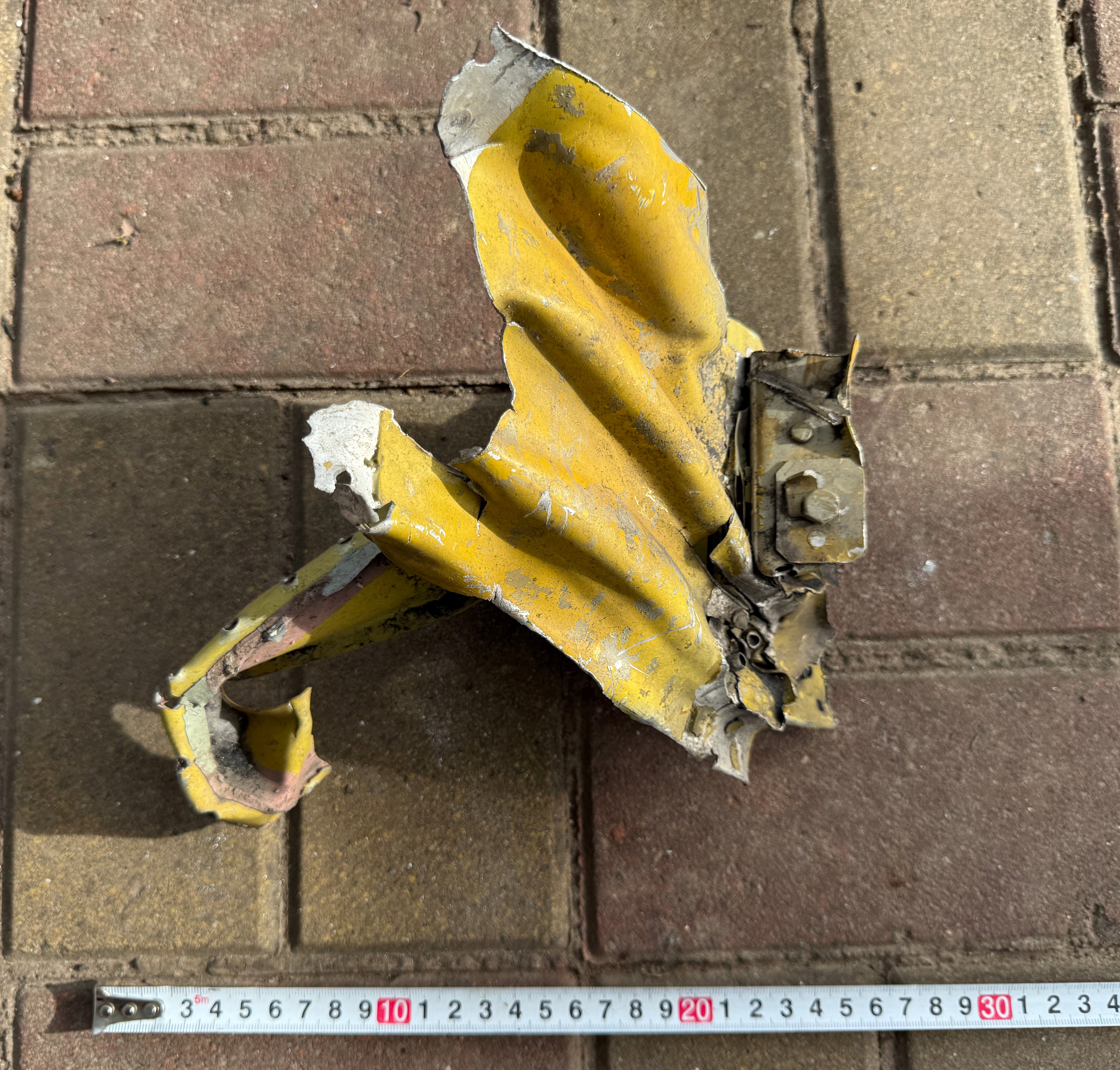 Trophy part of the front-line supersonic fighter-bomber SU 34 russian shot down aviation russia Ukraine war #152