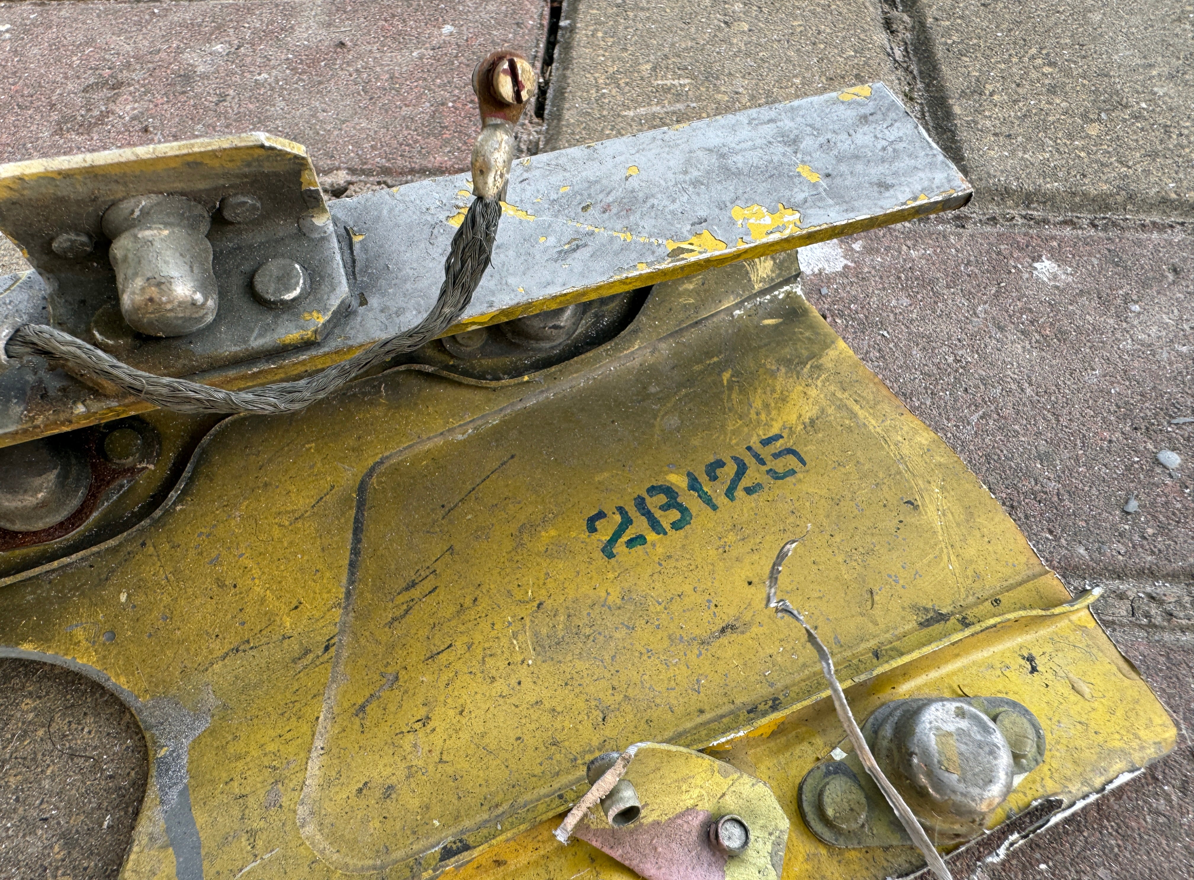 Trophy part of the front-line supersonic fighter-bomber SU 34 russian shot down aviation russia Ukraine war #170