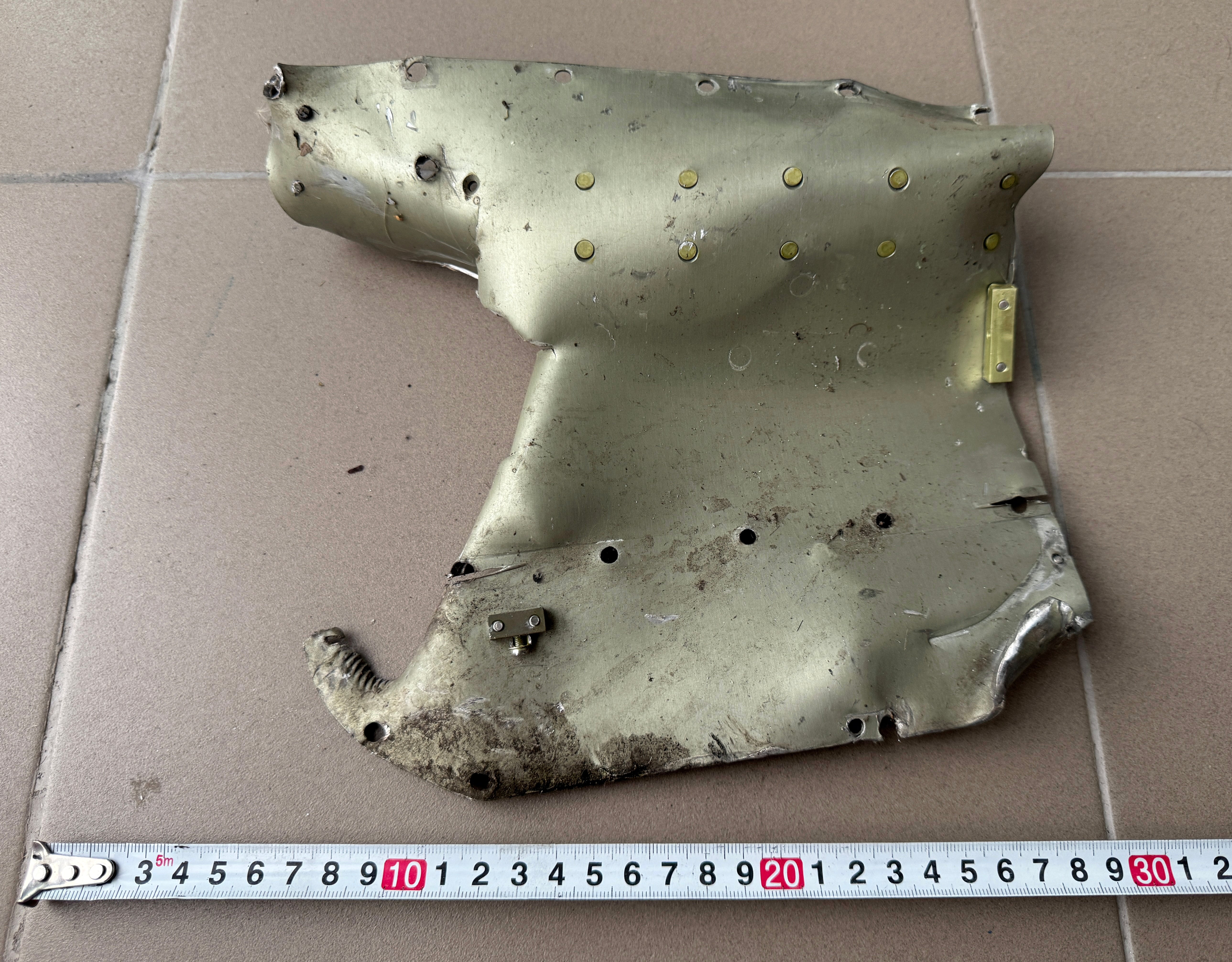 Trophy part of the front-line supersonic fighter-bomber SU 34 russian shot down aviation russia Ukraine war #183